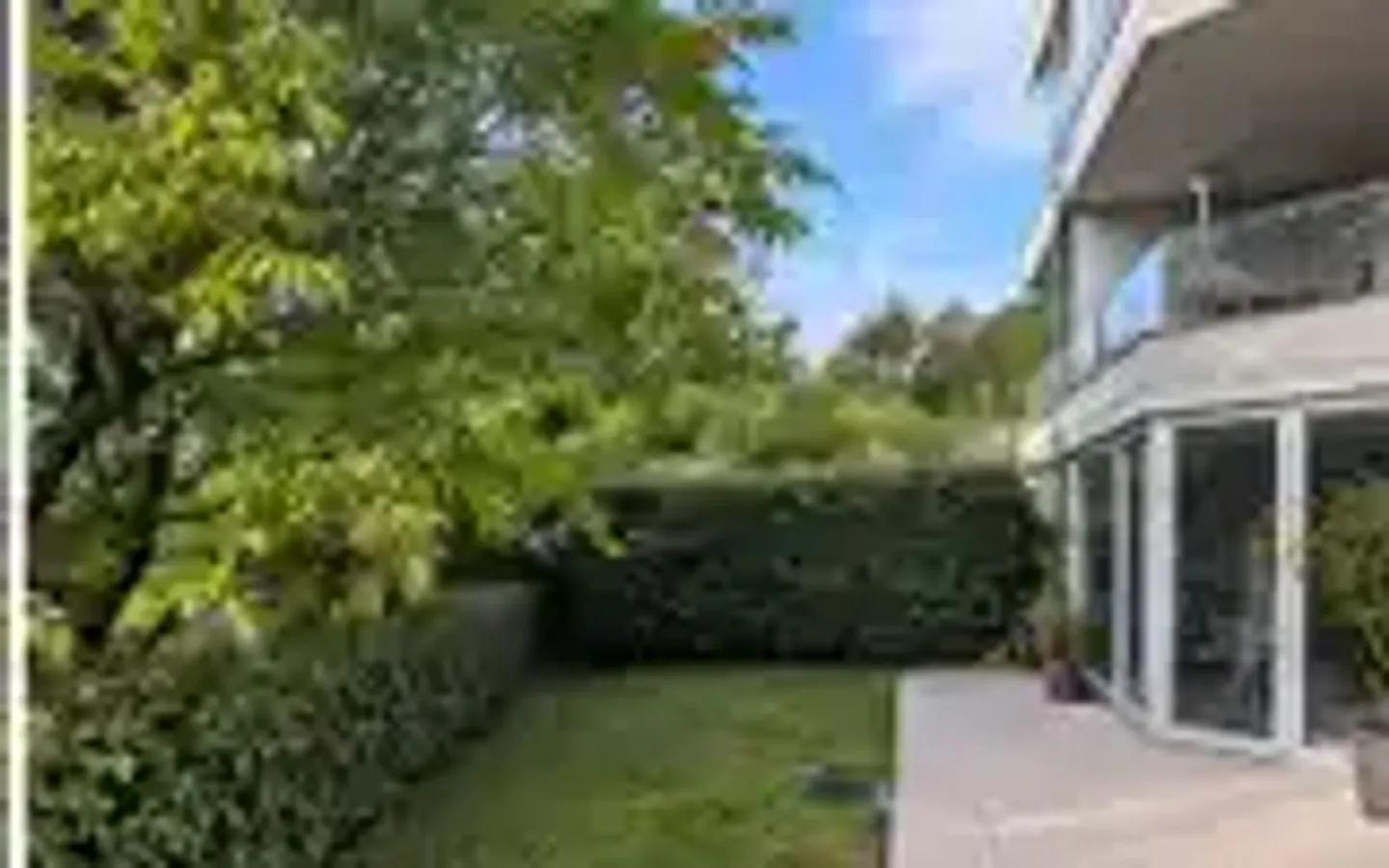 Grand appartement moderne avec jardin, véranda et 133 m2 de terrasse - Foto 2 di 7