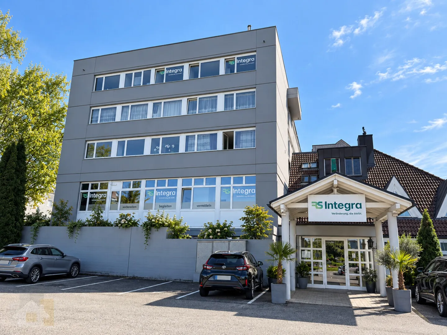 Espace de bureau avec salle de coaching et entrée client séparée, situé au centre de A - Photo 8 sur 8