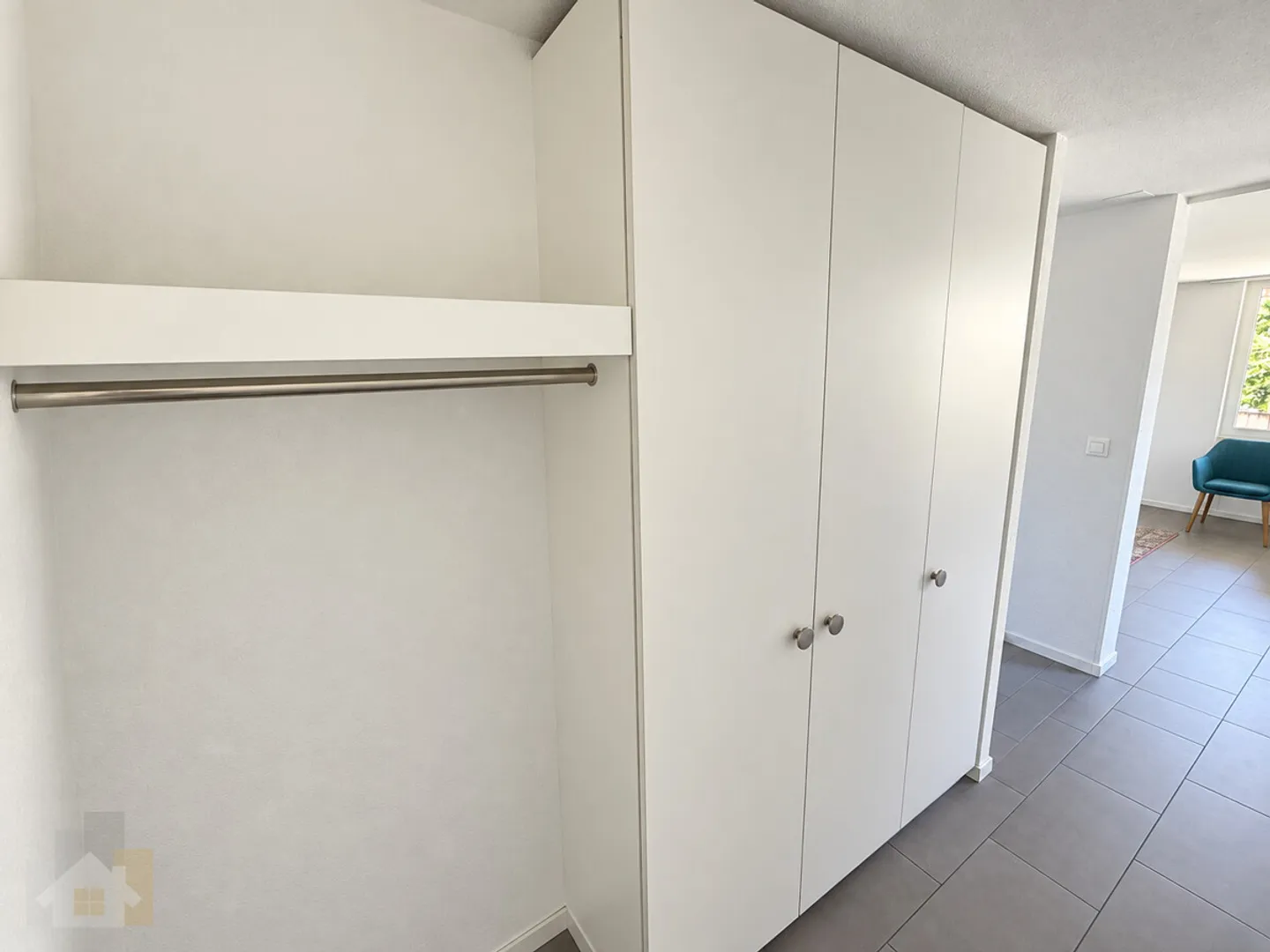 Bella, luminosa appartamento di 5,5 stanze - Foto 3 di 13