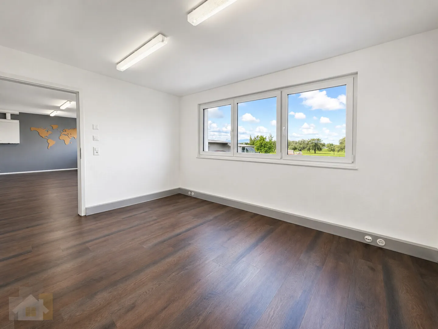 Spazio ufficio attraente di 40 m² in una posizione comoda a Egnach - Foto 1 di 2