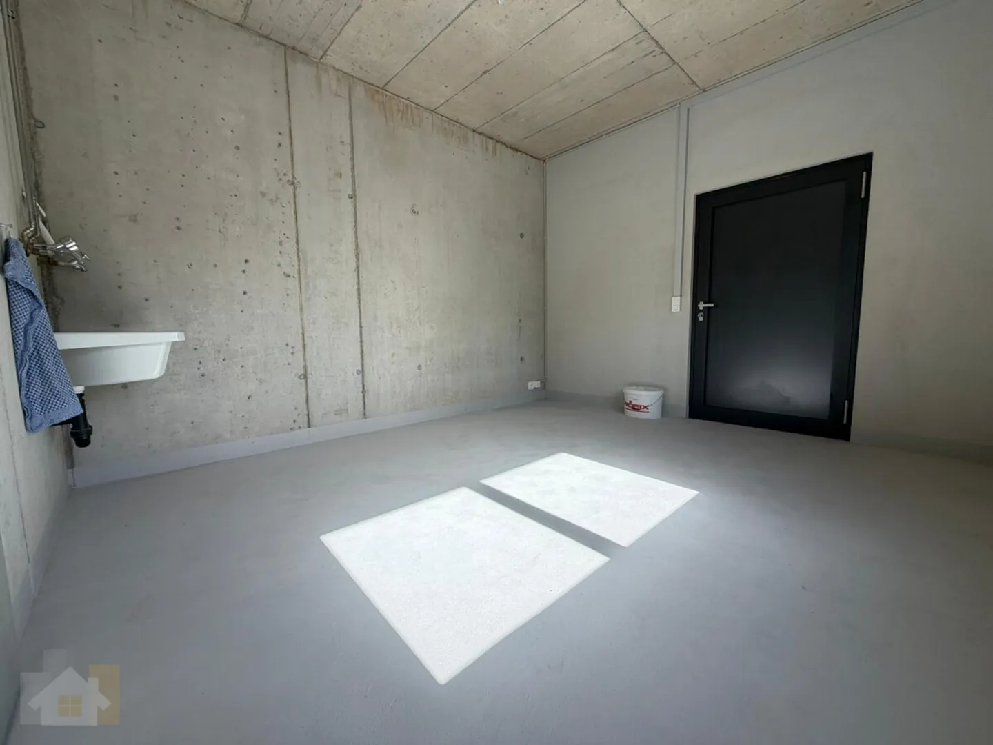 Espace de stockage chauffé de 152 m² comme neuf à Neukirch-Egnach - Photo 5 sur 5