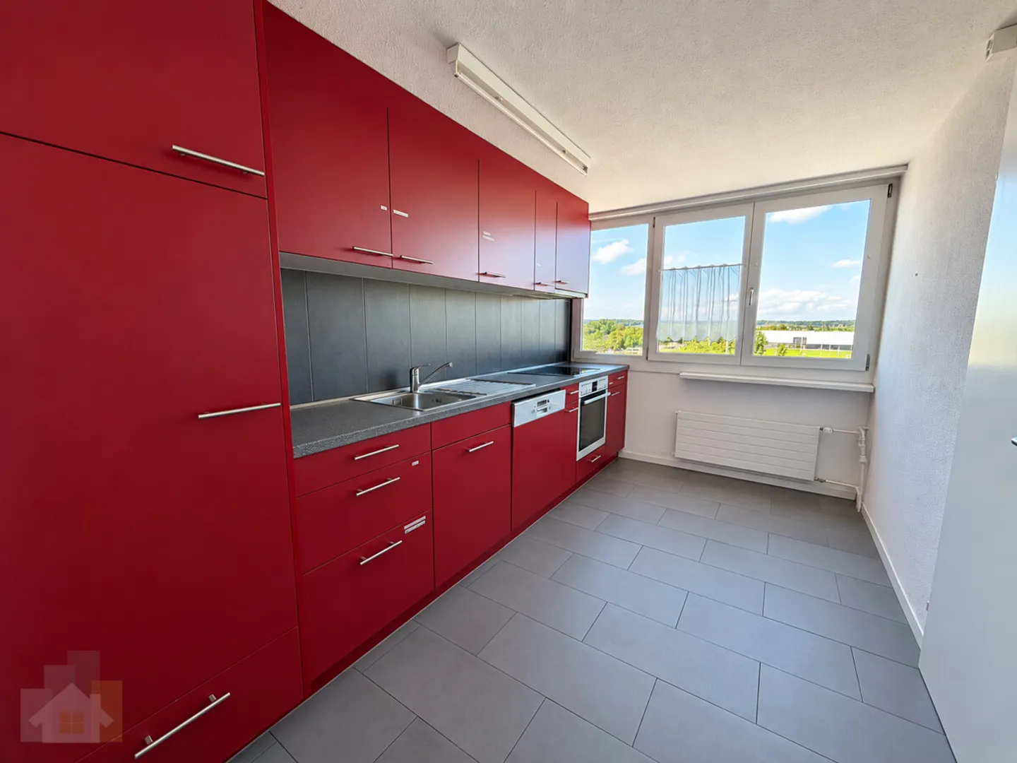 Bella, luminosa appartamento di 5,5 stanze - Foto 5 di 13