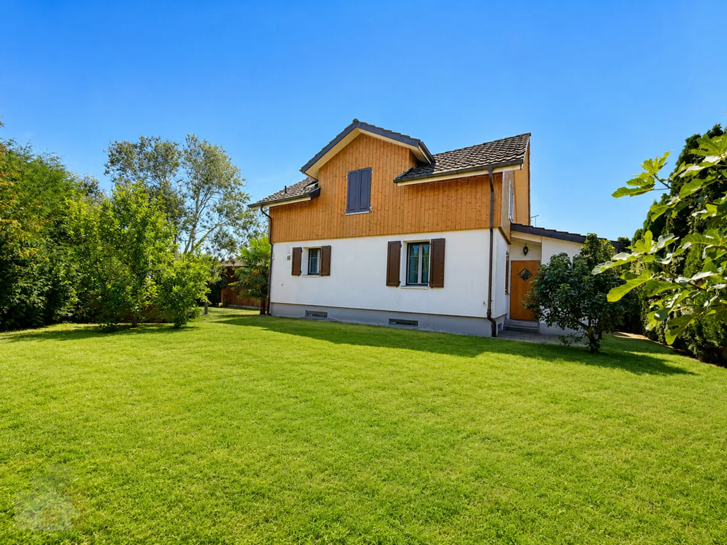 Affascinante casa di campagna con casa per gli ospiti e annesso versatile - Foto 4 di 13