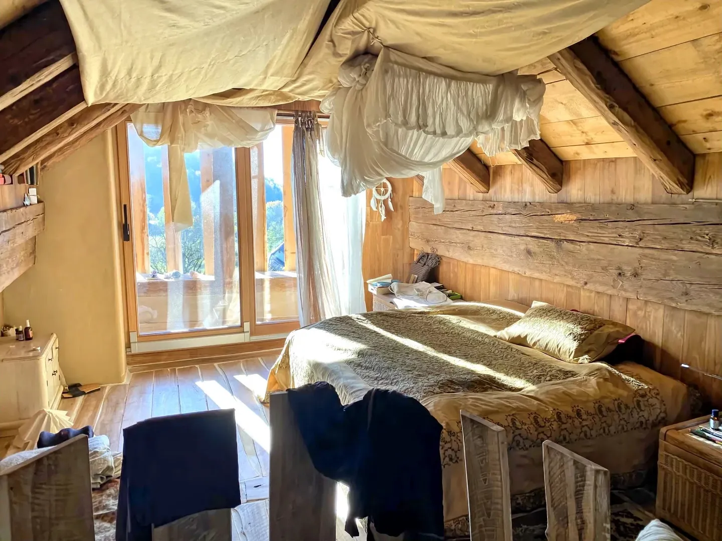 UN MULINO ARCHITETTONICAMENTE UNICO IN UNA POSIZIONE PRIVILEGIATA - Foto 12 di 13