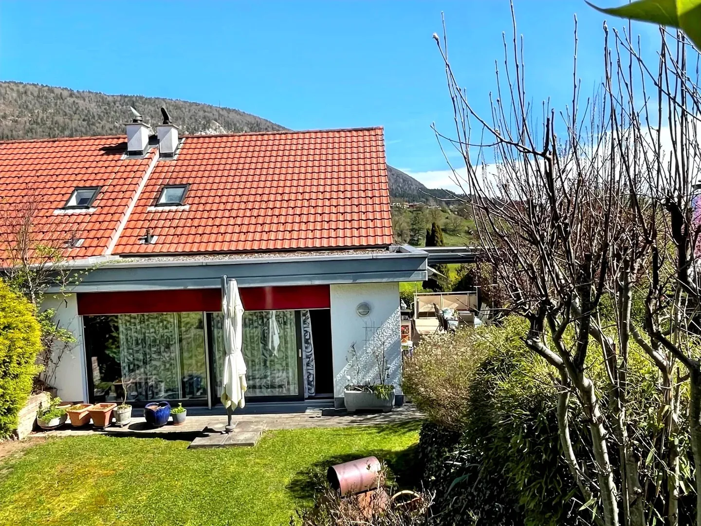 RECONVILIER: Schönes Reihenhaus von etwa 140 m² - Foto 3 von 13