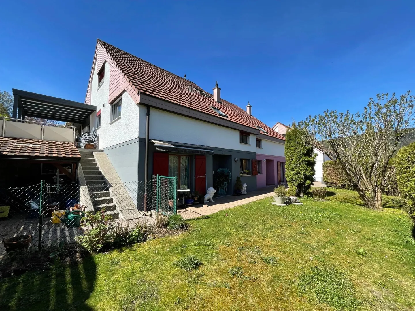 RECONVILIER : Belle maison mitoyenne d'environ  140 m² - Photo 6 sur 13