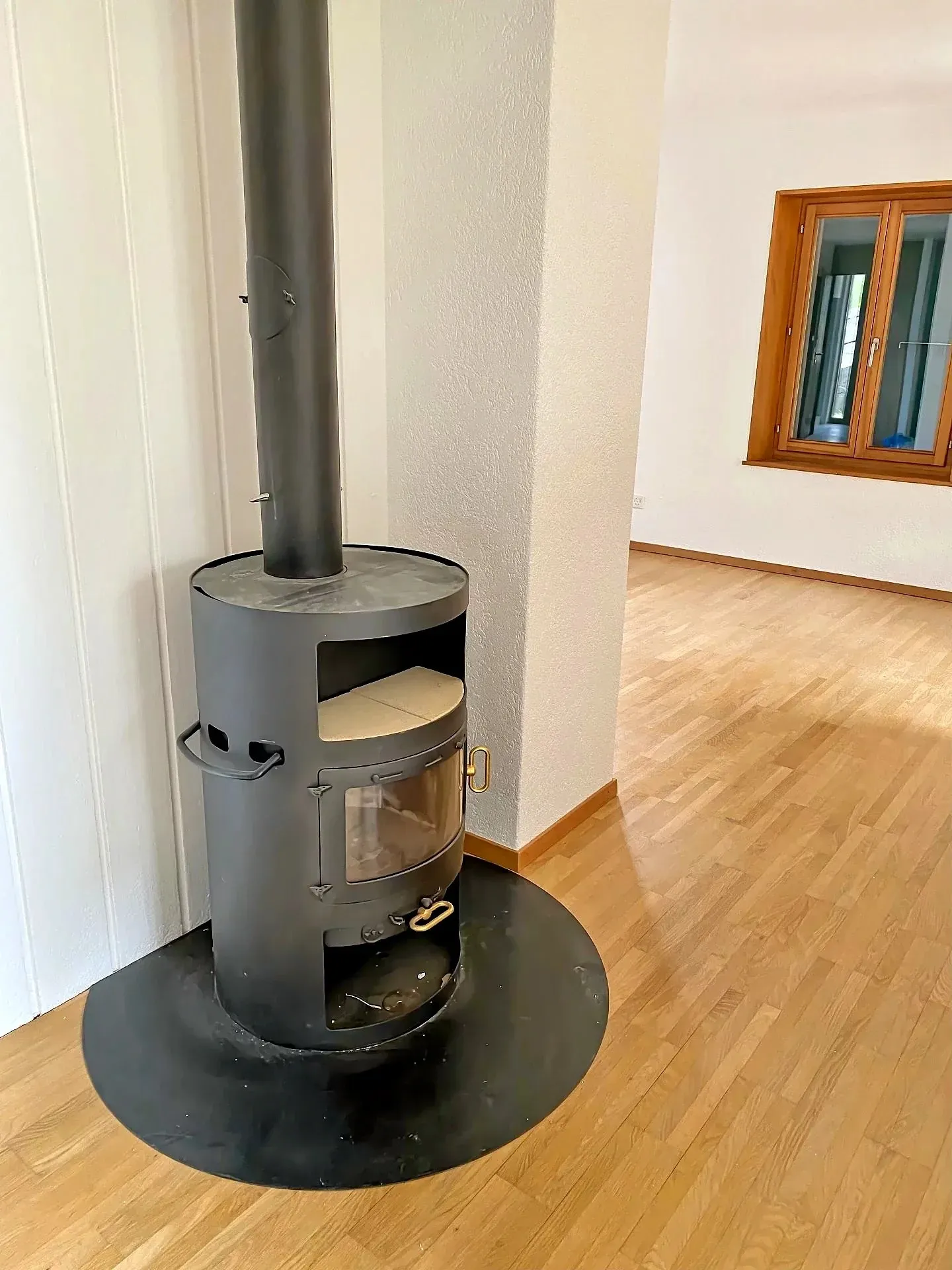 Sauges (NE); Casa di villaggio con 2 appartamenti. - Foto 5 di 6