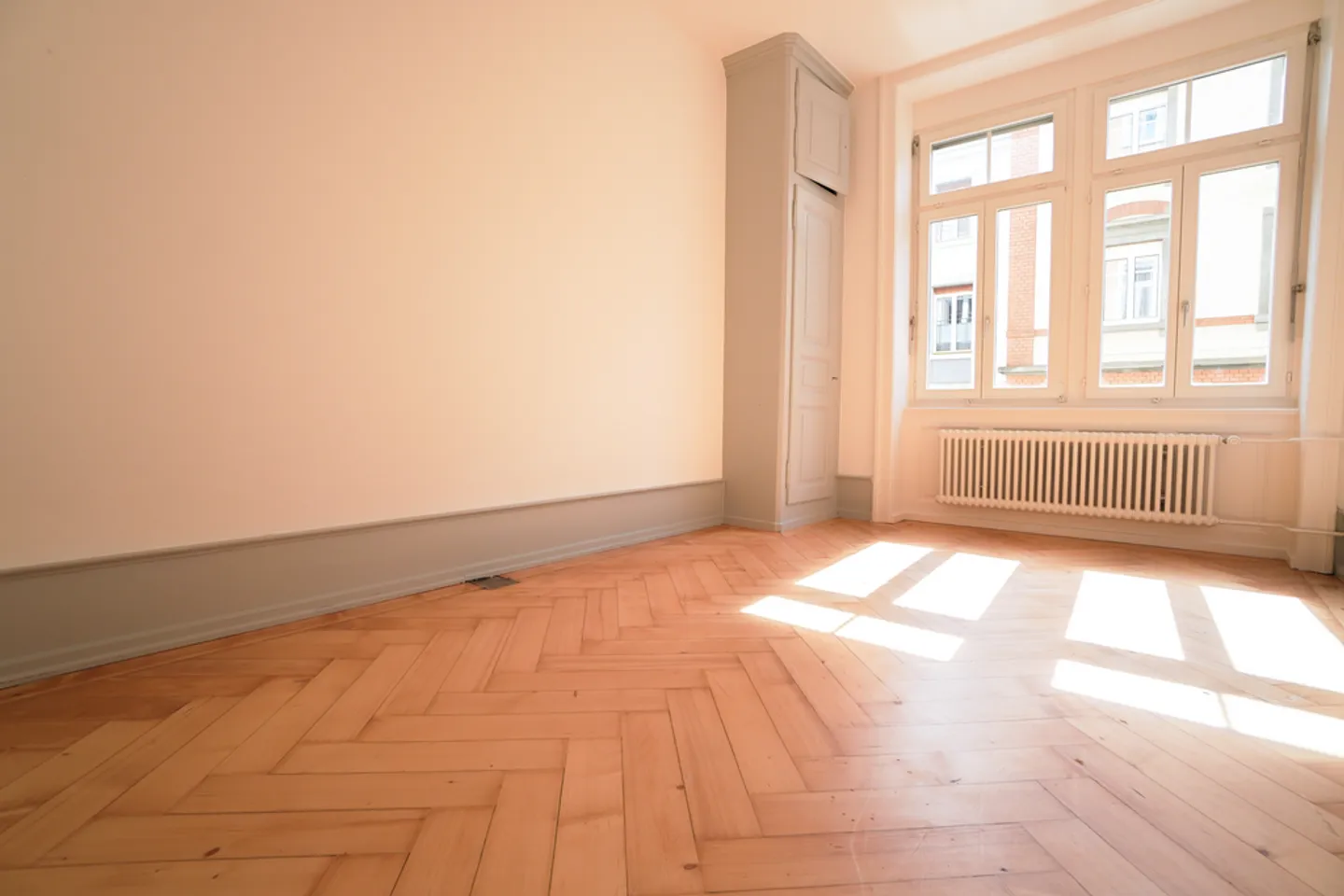 Apartment: Old Charm, Modern Comfort - Photo 5 of 8
