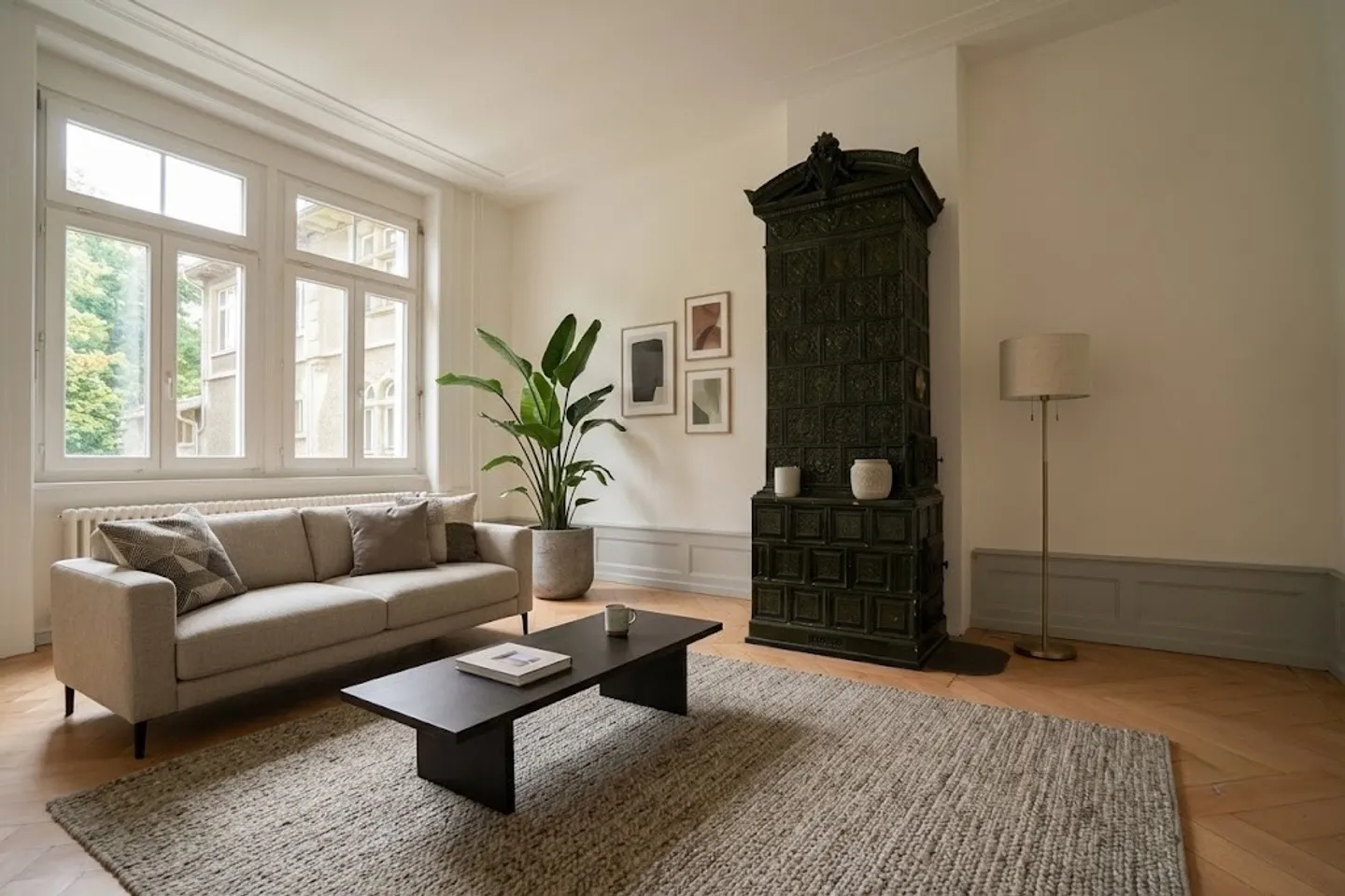 Apartment: Old Charm, Modern Comfort - Photo 4 of 8
