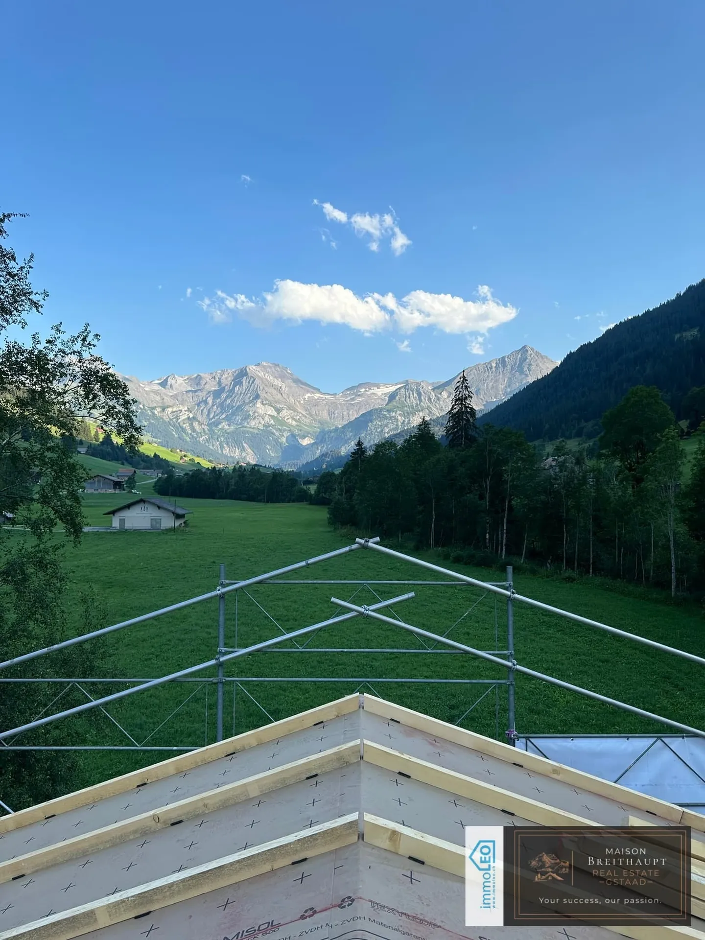 Idyllic 5½-room new-build chalet with mountain views - Photo 7 of 9