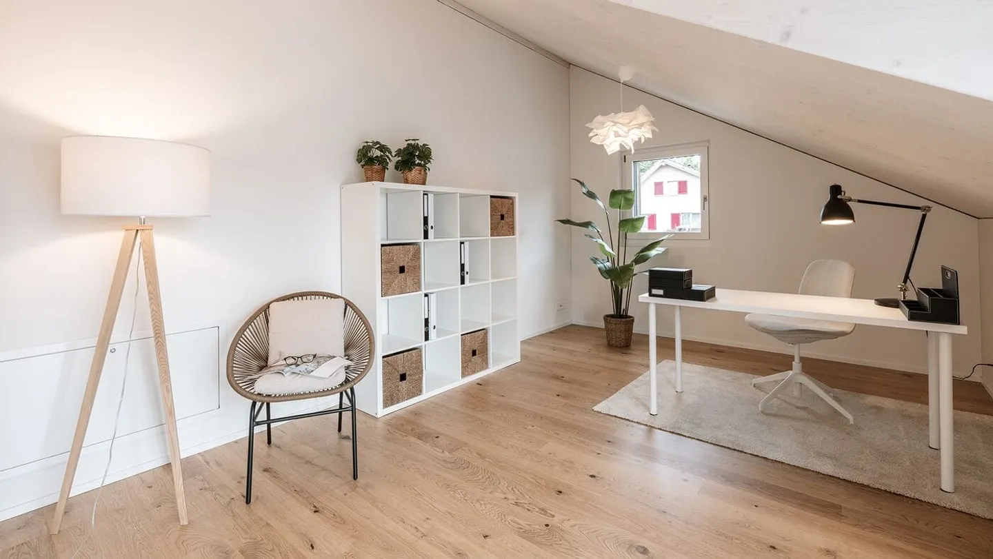 New 3.5-room penthouse apartment with direct lift in Hägglingen - Photo 10 of 13