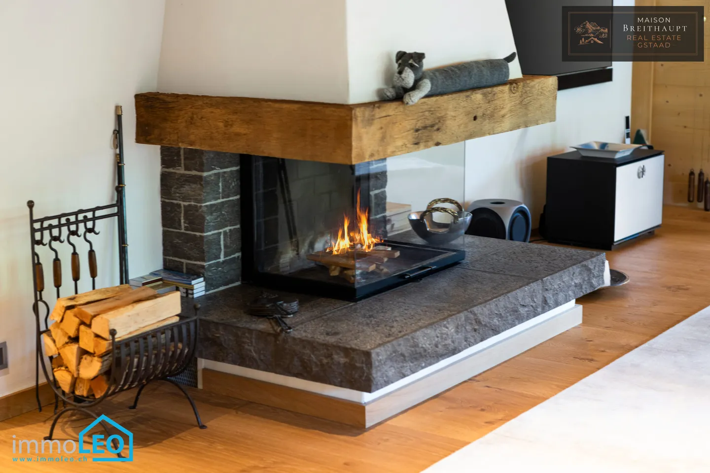 Luxuriöses 5½ -Zimmer-Chalet mit atemberaubender Sicht in Lauenen b. Gstaad - Foto 3 di 9