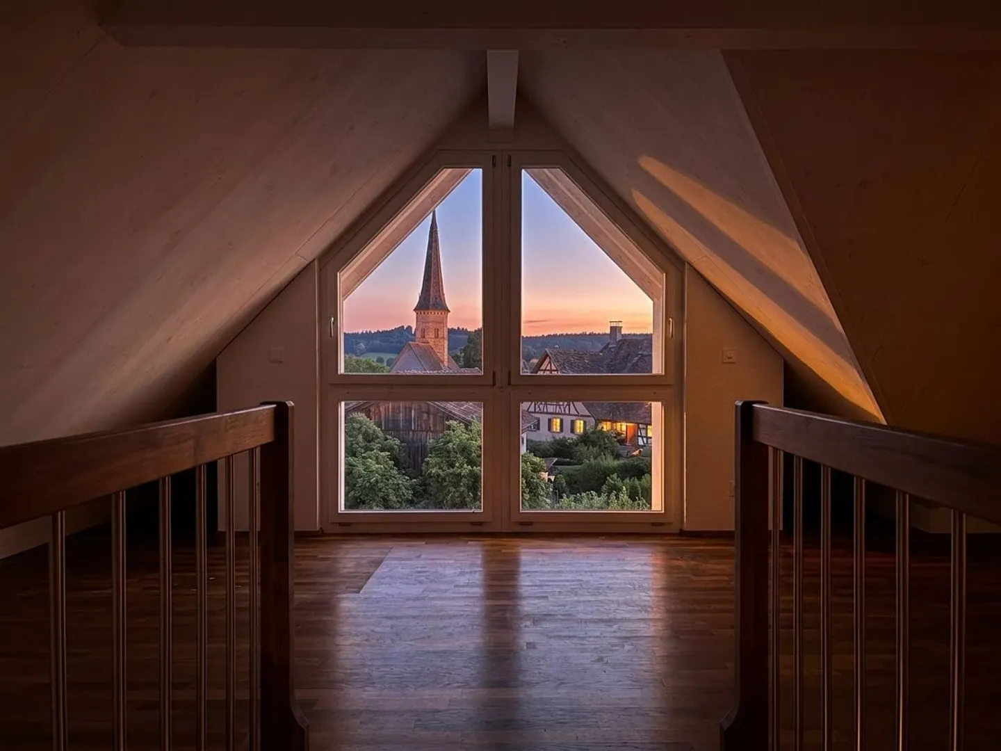 Appartamento attico di 3,5 locali con vista a Uhwiesen in vendita - Foto 12 di 13