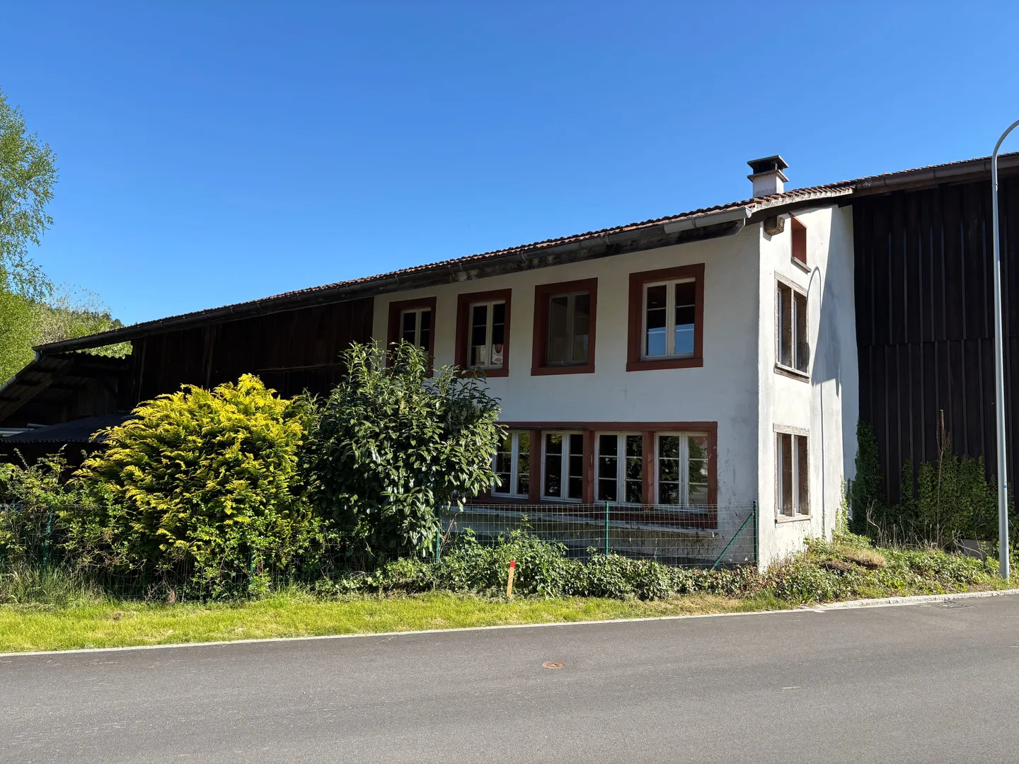 Maison individuelle de 6 pièces avec potentiel à Russikon à vendre - Photo 11 sur 13