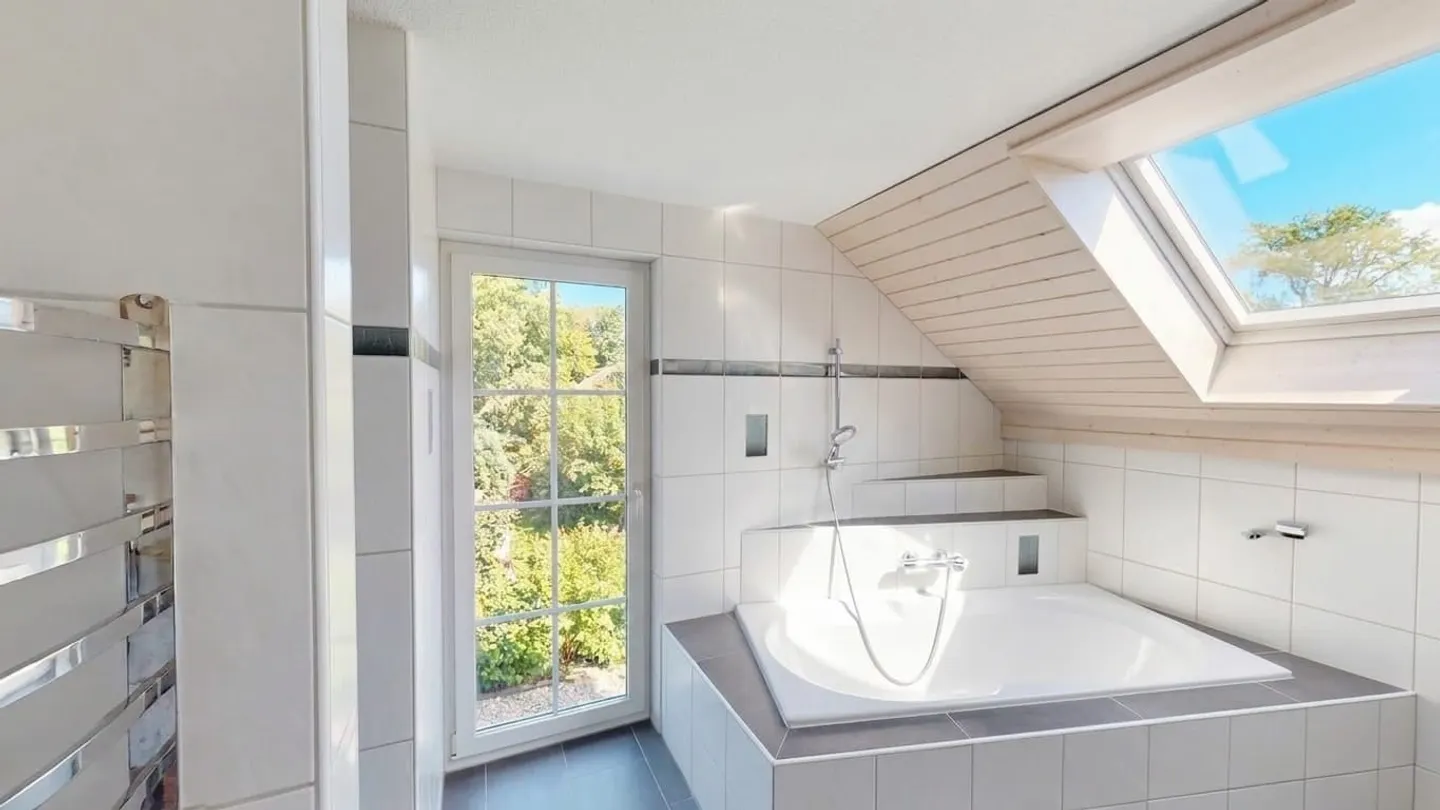 7-Zimmer-Einfamilienhaus mit Pool in Balterswil kaufen - Foto 11 von 13
