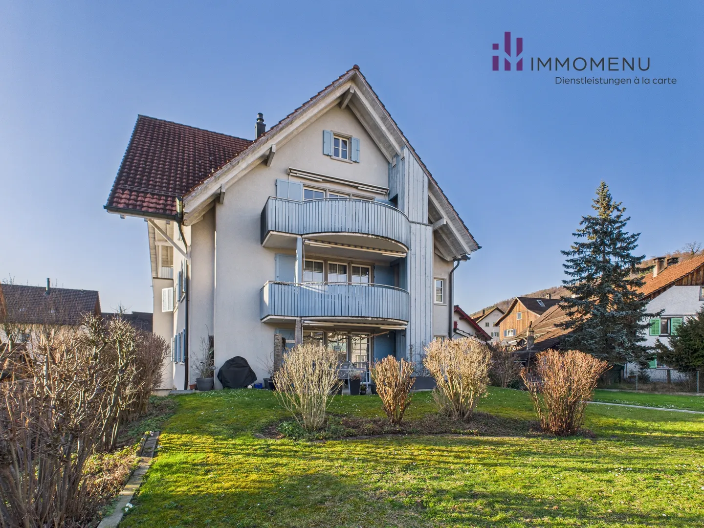 Maison multifamiliale avec un grand potentiel d'augmentation des loyers - Photo 2 sur 10