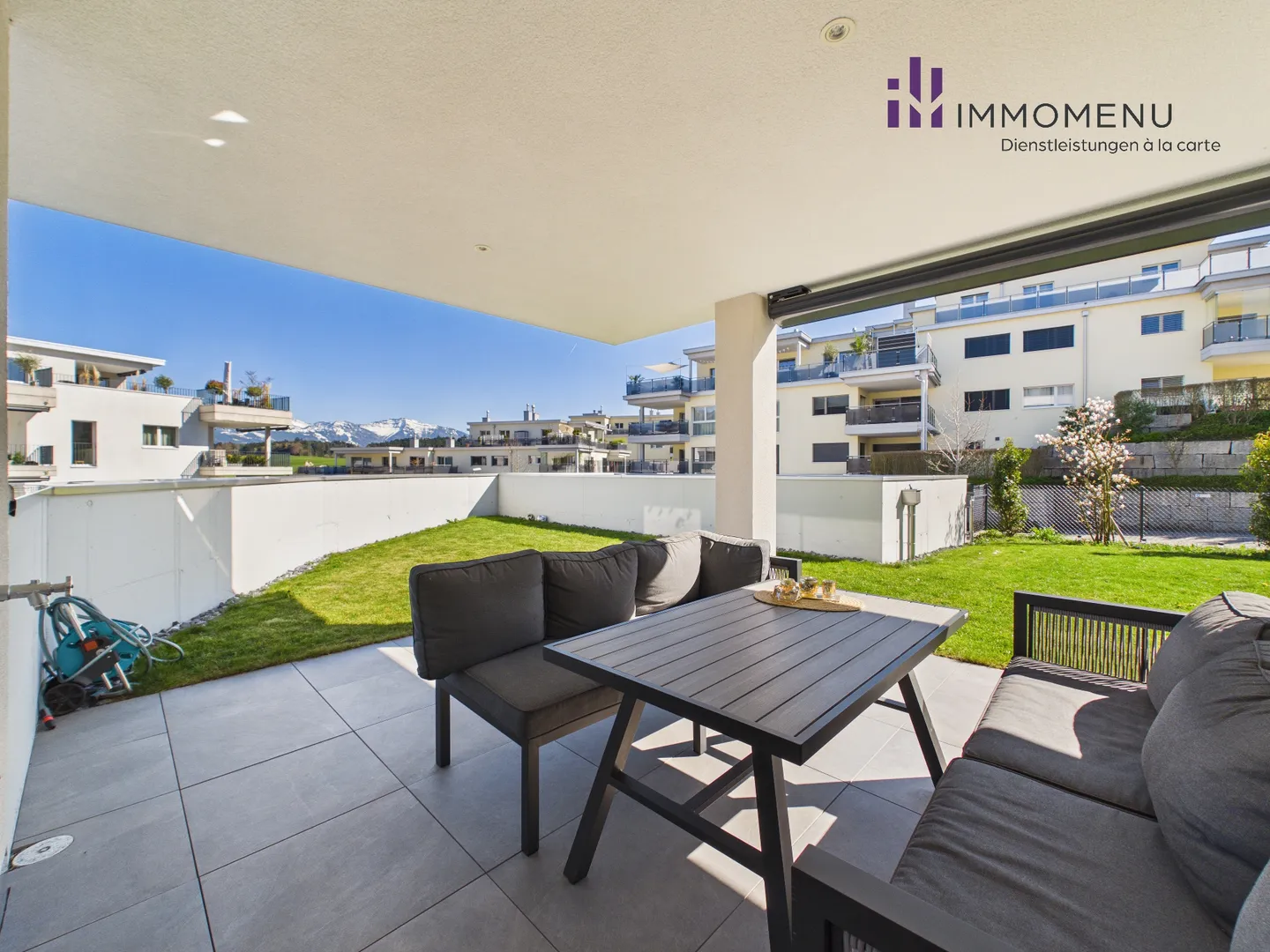 Modern Maisonette with Garden - Photo 1 of 10