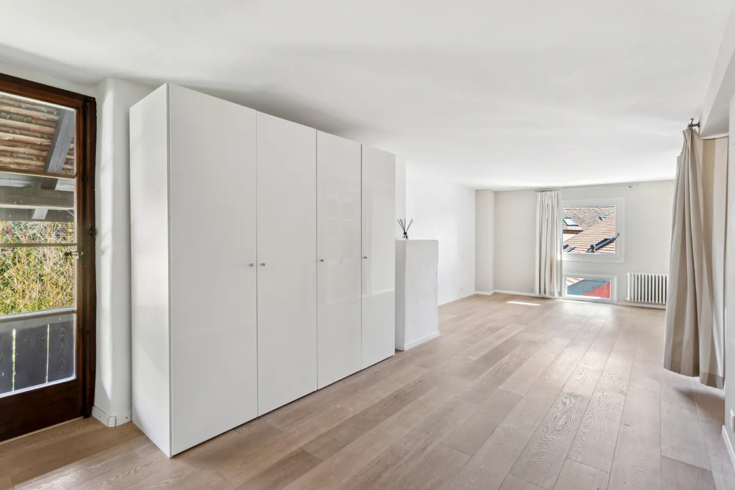 Ehemalige Kunstgalerie in ein spektakuläres und einzigartiges Haus umgewandelt - Foto 2 von 13