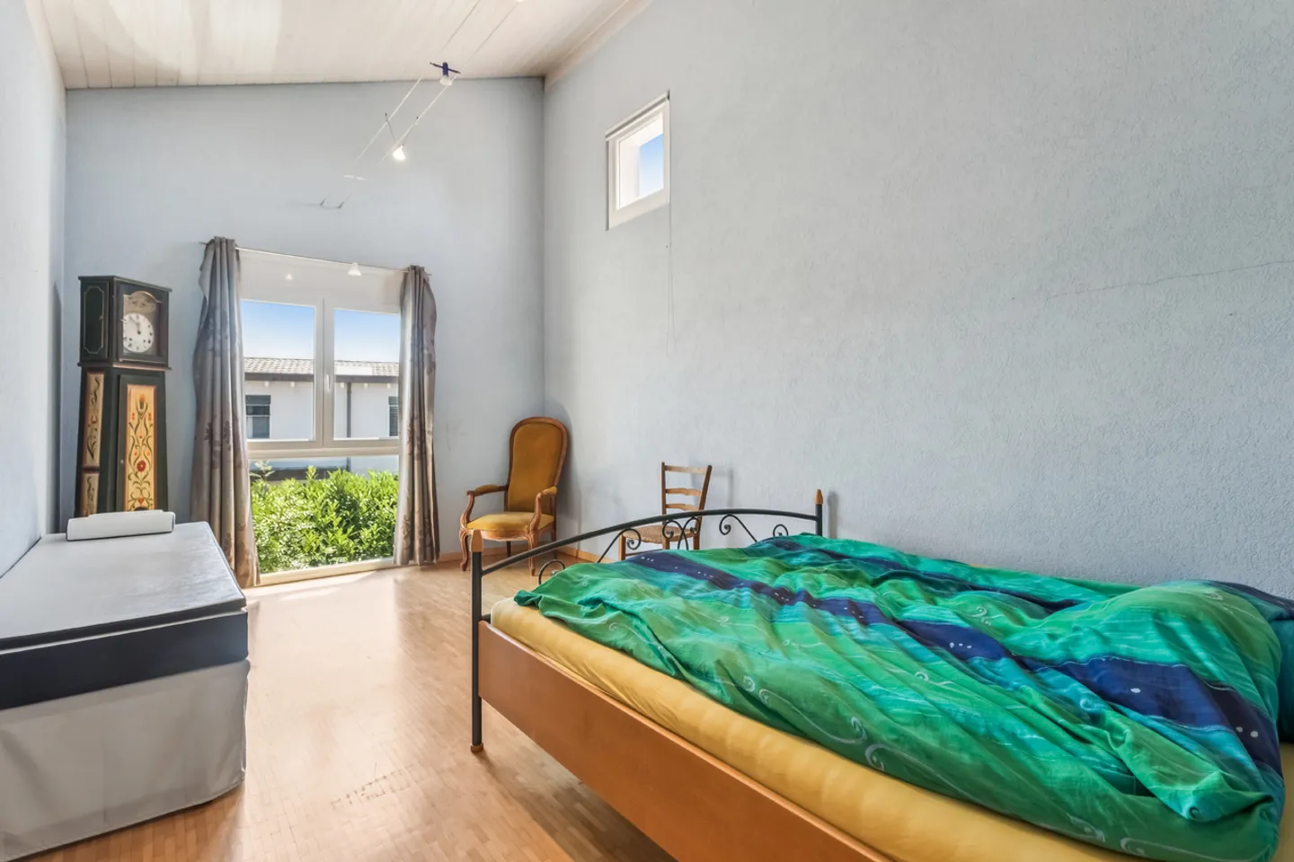 Bella casa familiare situata in un quartiere tranquillo - Foto 8 di 13