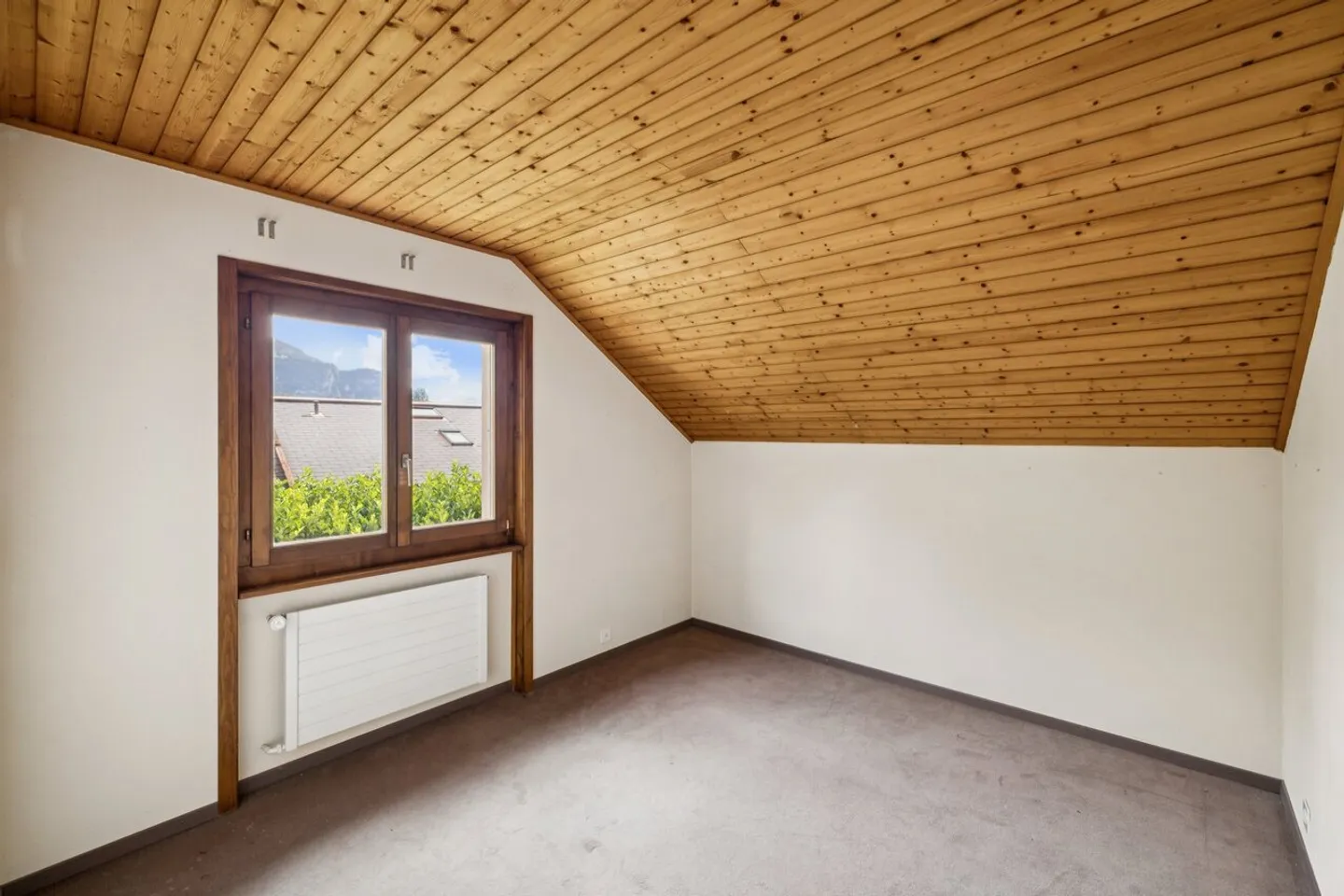 Villa indipendente da ristrutturare in zona residenziale - Foto 10 di 13