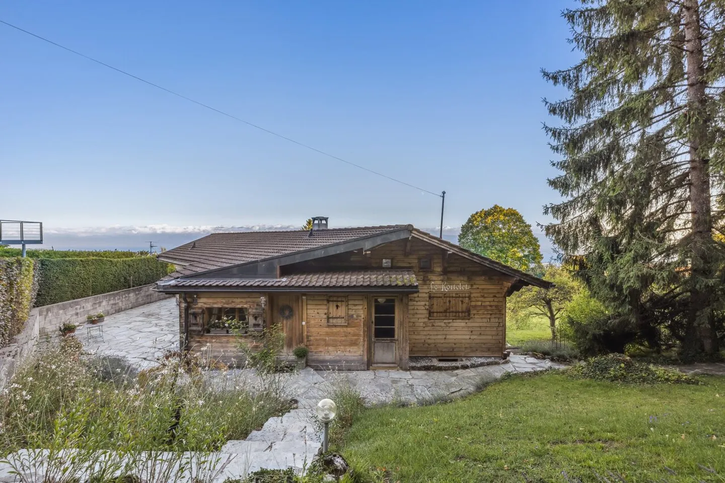 Wunderschöne Doppelvilla mit atemberaubendem Blick auf den See und die Alpen - Foto 11 von 13