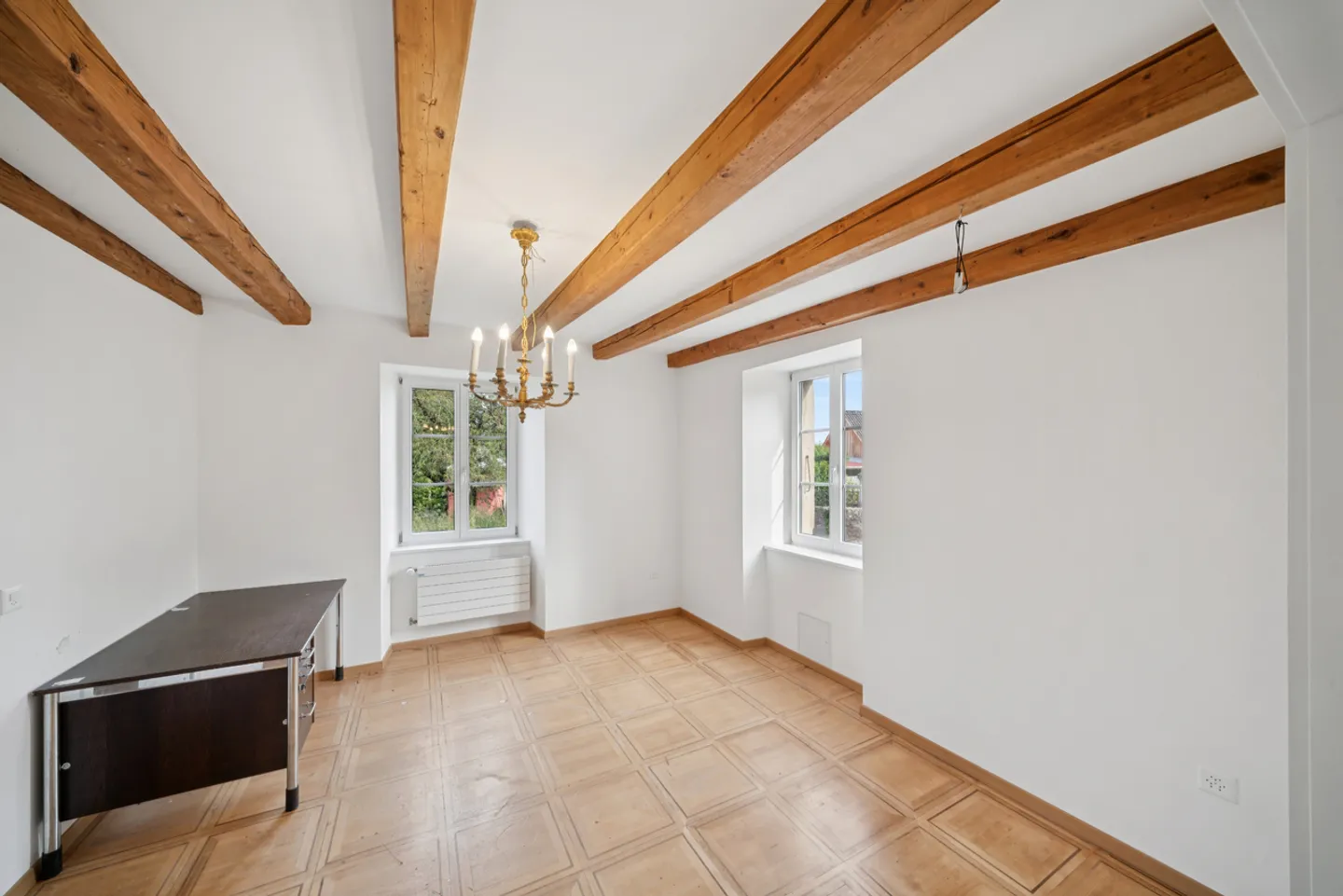 Real estate complex to renovate in the heart of Baulmes, 2,934 m³ - Photo 9 of 13