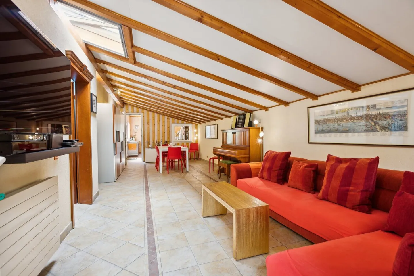 Manor House with a lot of charm - Photo 9 of 13