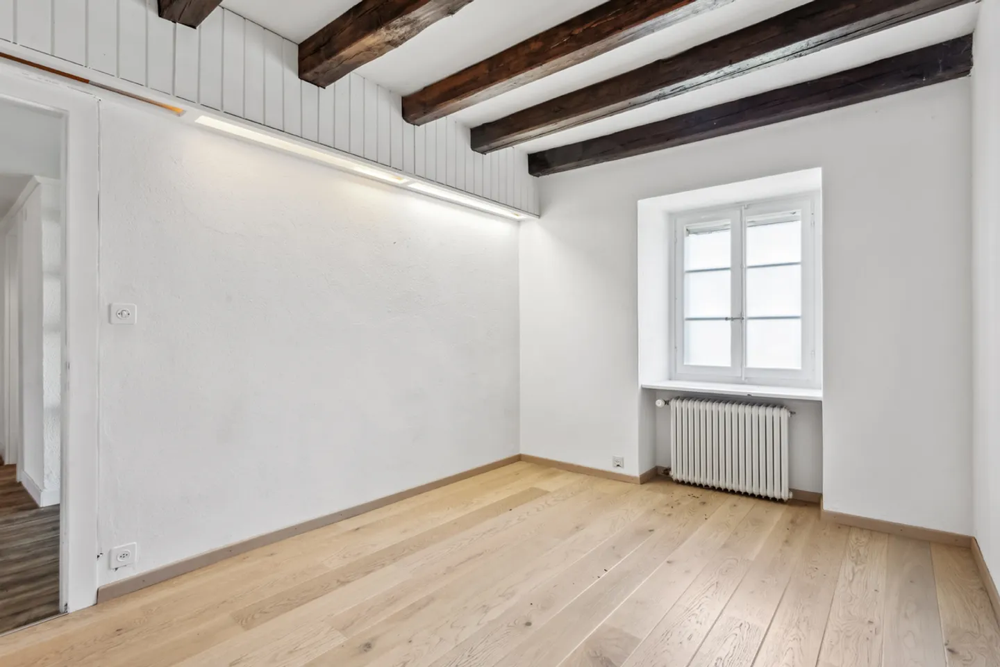 Casa di carattere a Daillens con grande deposito polivalente - Foto 6 di 13