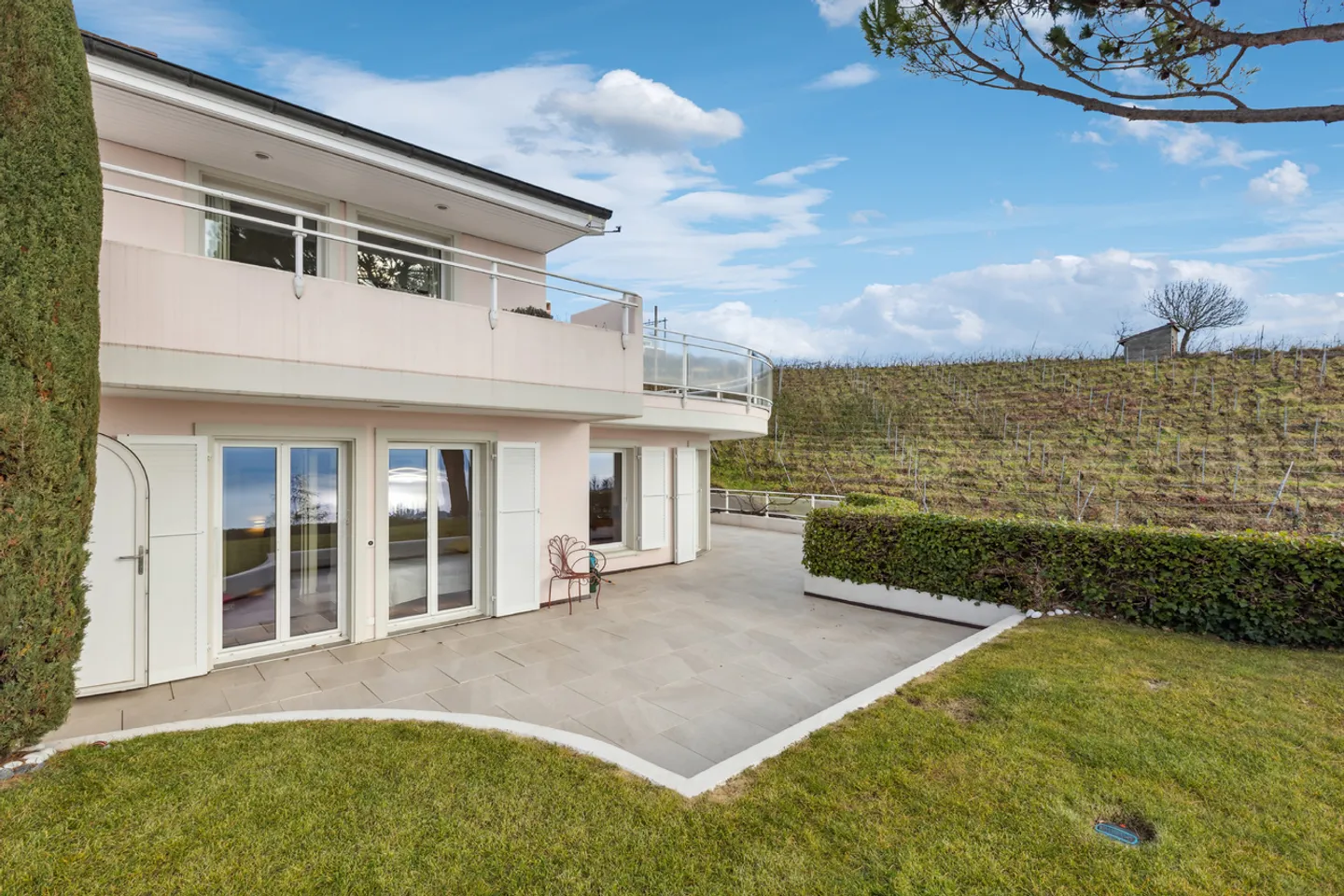 ESCLUSIVITÀ | VILLA CON UNA VISTA SPECTACOLARE - Foto 5 di 10