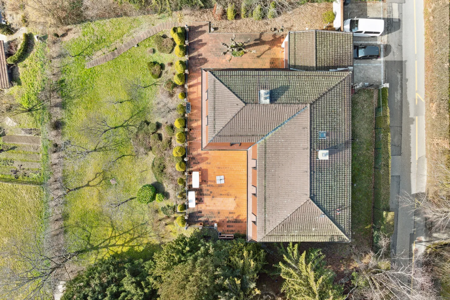 Großes Familienhaus in einem Wohngebiet - Foto 9 von 9