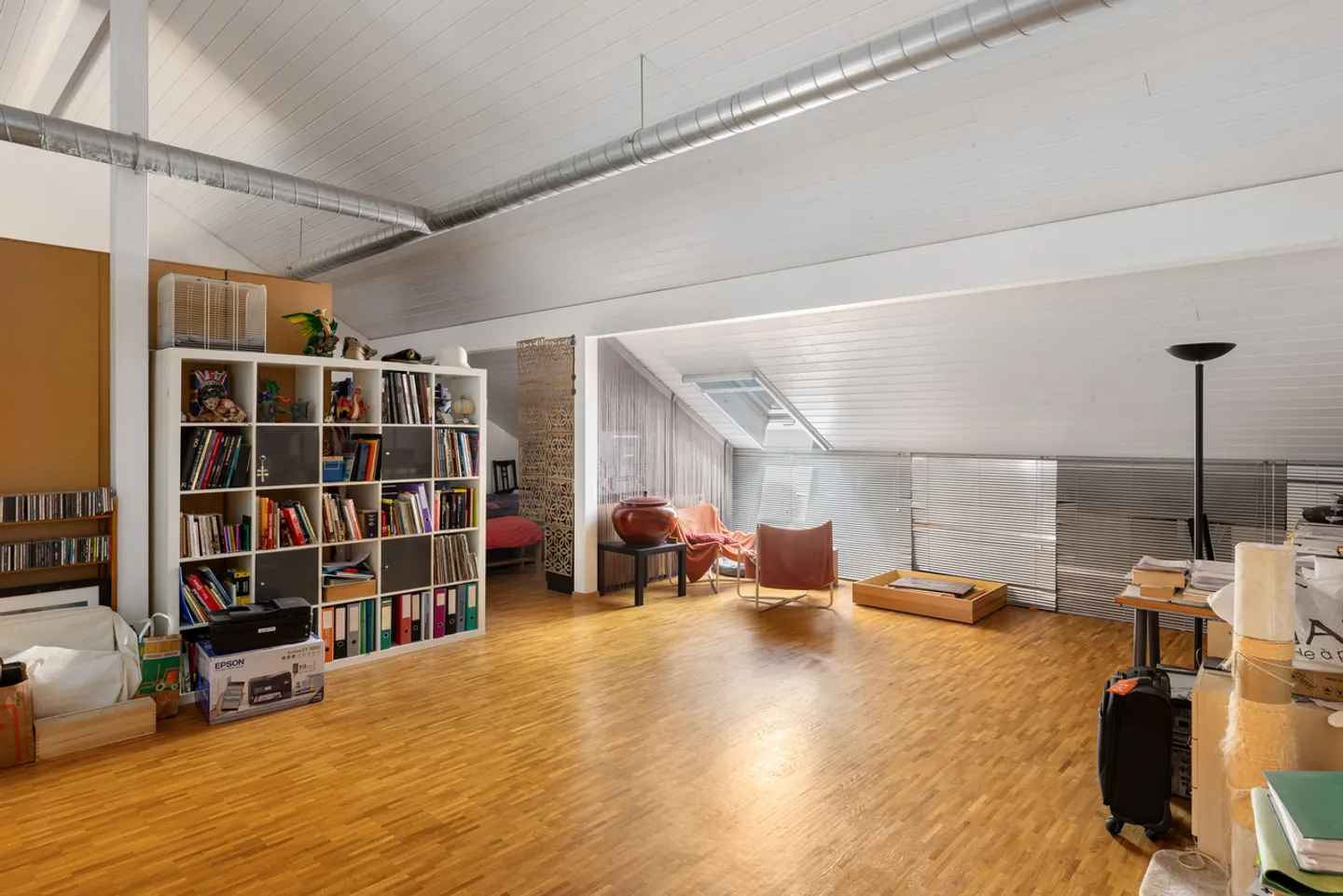 Duplex spacieux, lumineux et contemporain - Photo 5 sur 11