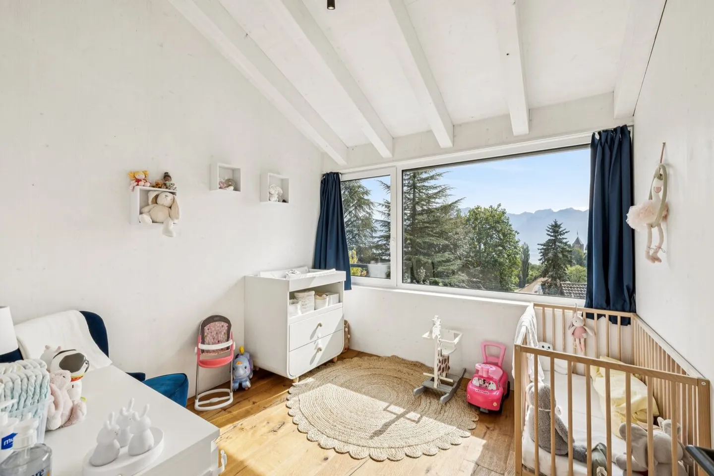 SOTHEBY'S Exklusiv, Zeitgenössische Villa in Blonay - Foto 12 von 13