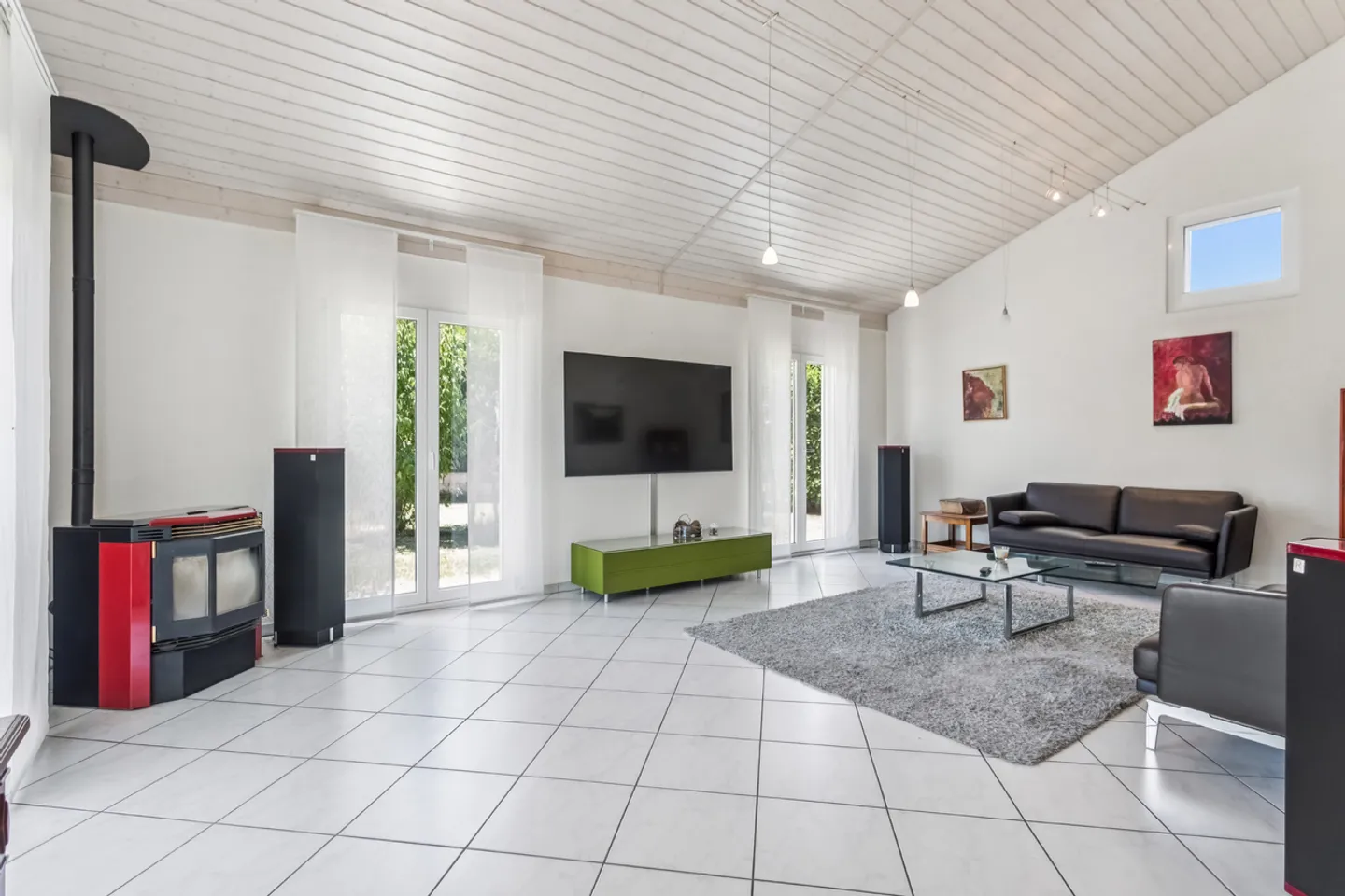 Bella casa familiare situata in un quartiere tranquillo - Foto 4 di 13