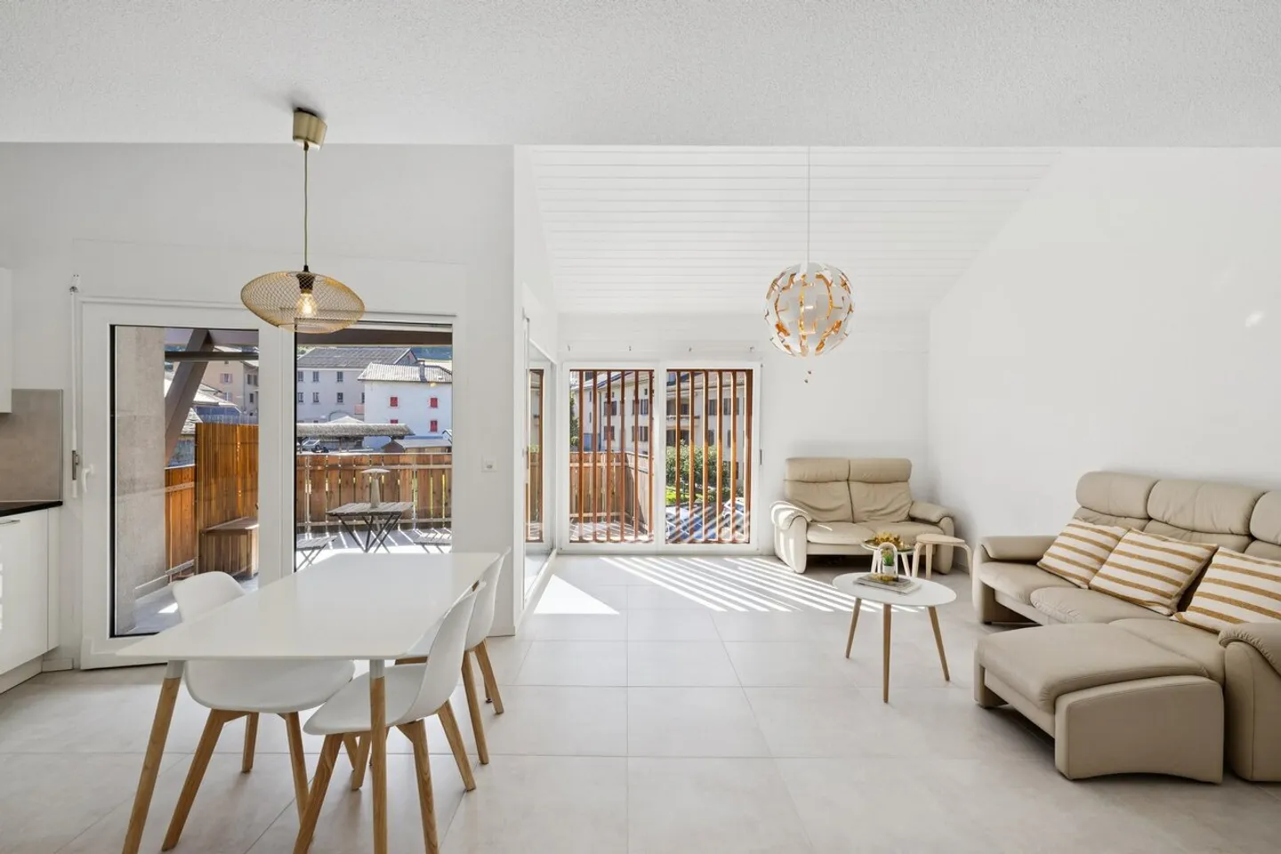Magnifico duplex di 4,5 locali in mansarda - Foto 4 di 13