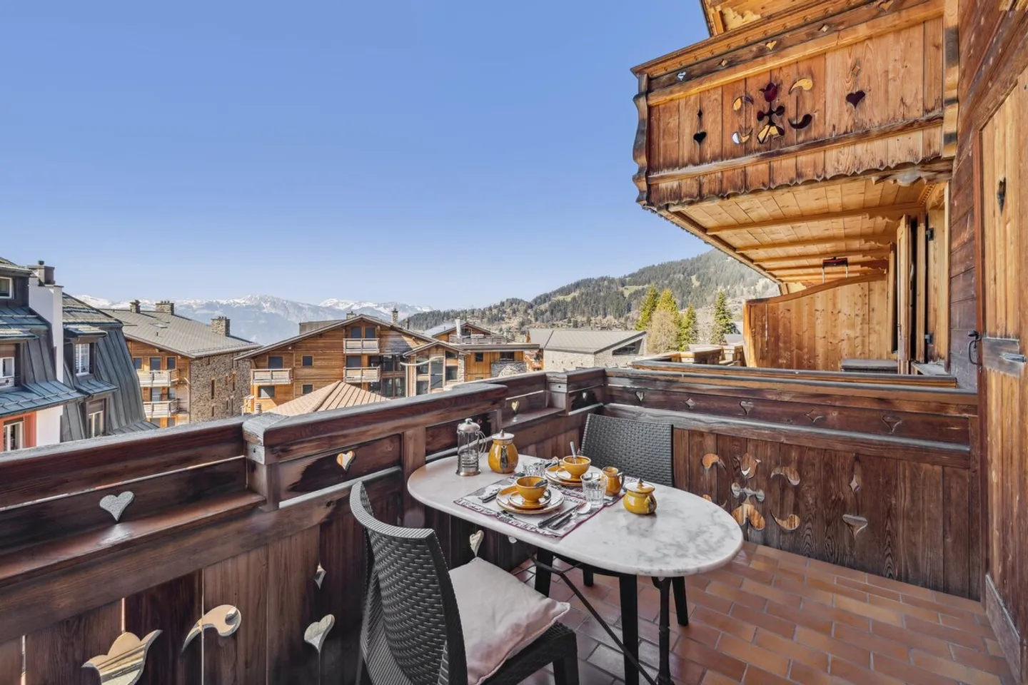 Superbe opportunité, Villars centro 4.5p attico, carattere, parcheggio - Foto 3 di 13