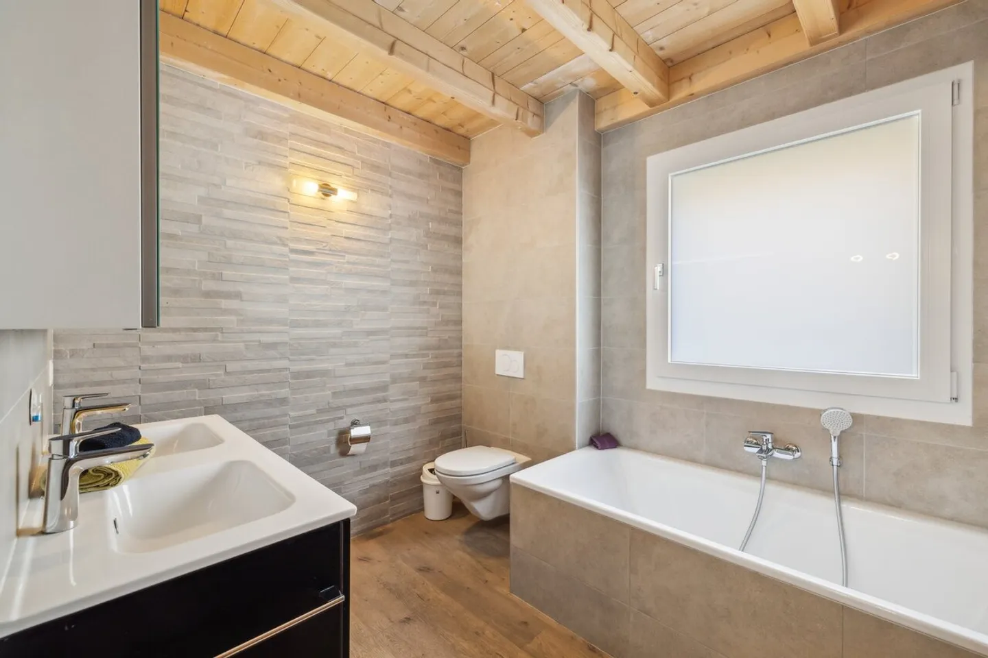 Unica! Villa di lusso con appartamento indipendente e vista idilliaca - Foto 11 di 13
