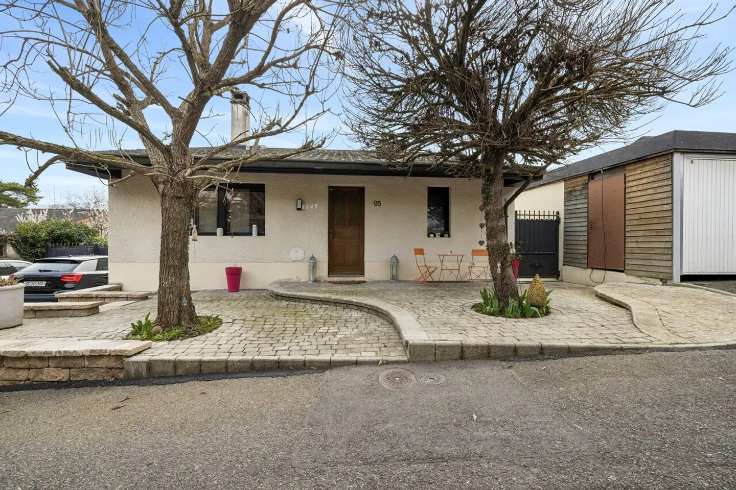 Villa indipendente di 7 locali - Foto 2 di 13