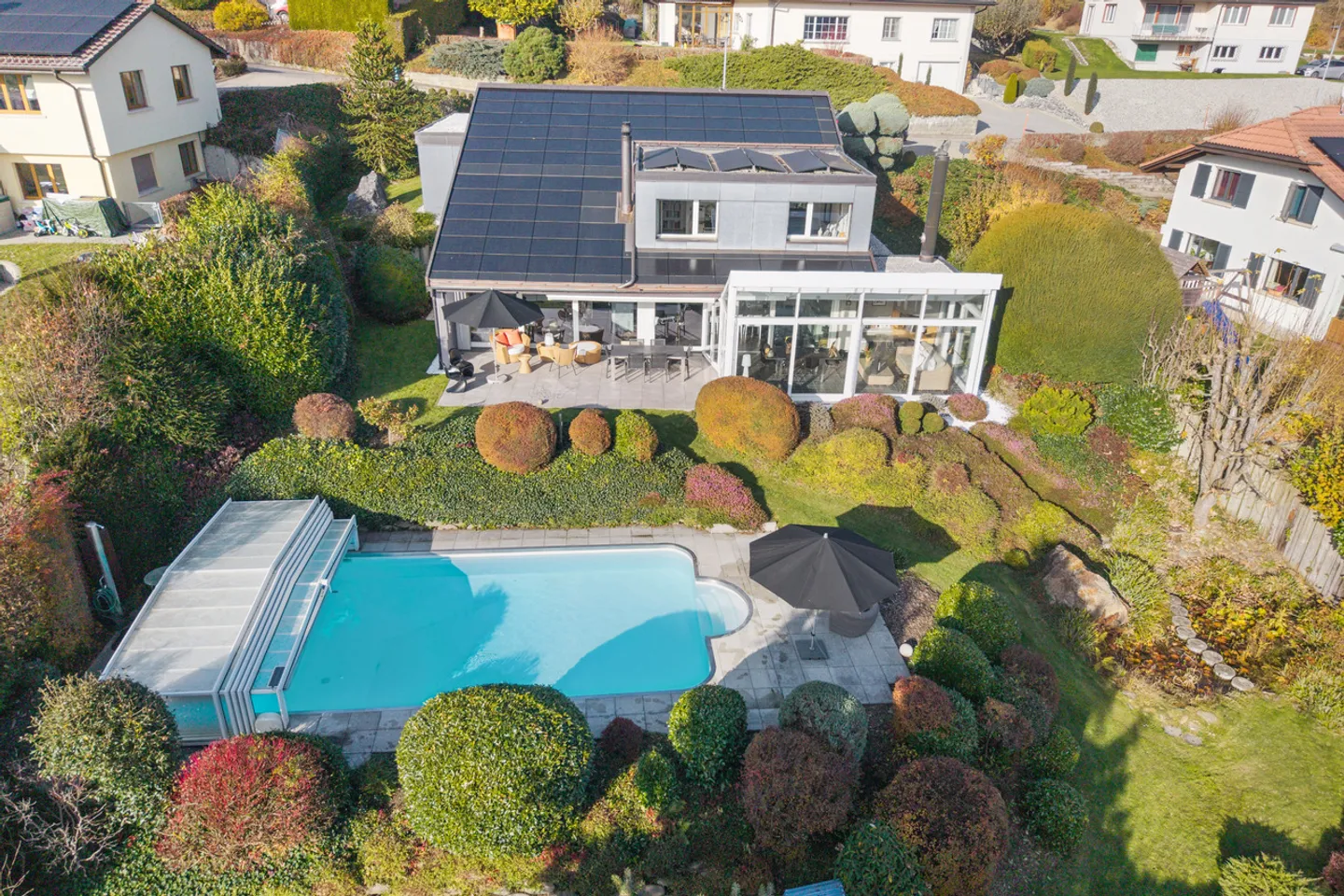 EN EXCLUSIVITE - Une propriété d'architecte au charme intemporel - Photo 1 sur 6