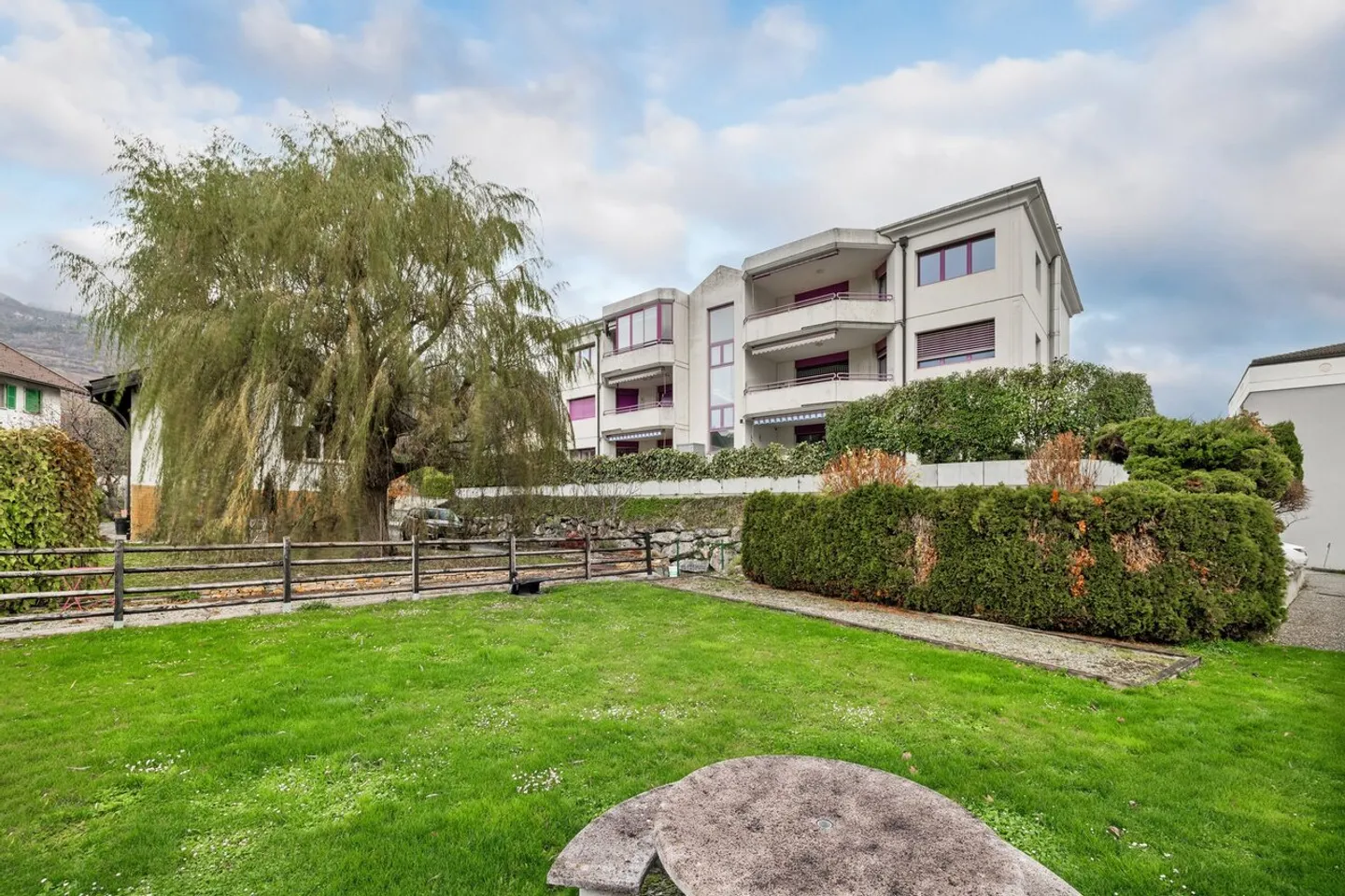 4.5 pièces au coeur de Sierre - Foto 2 von 10