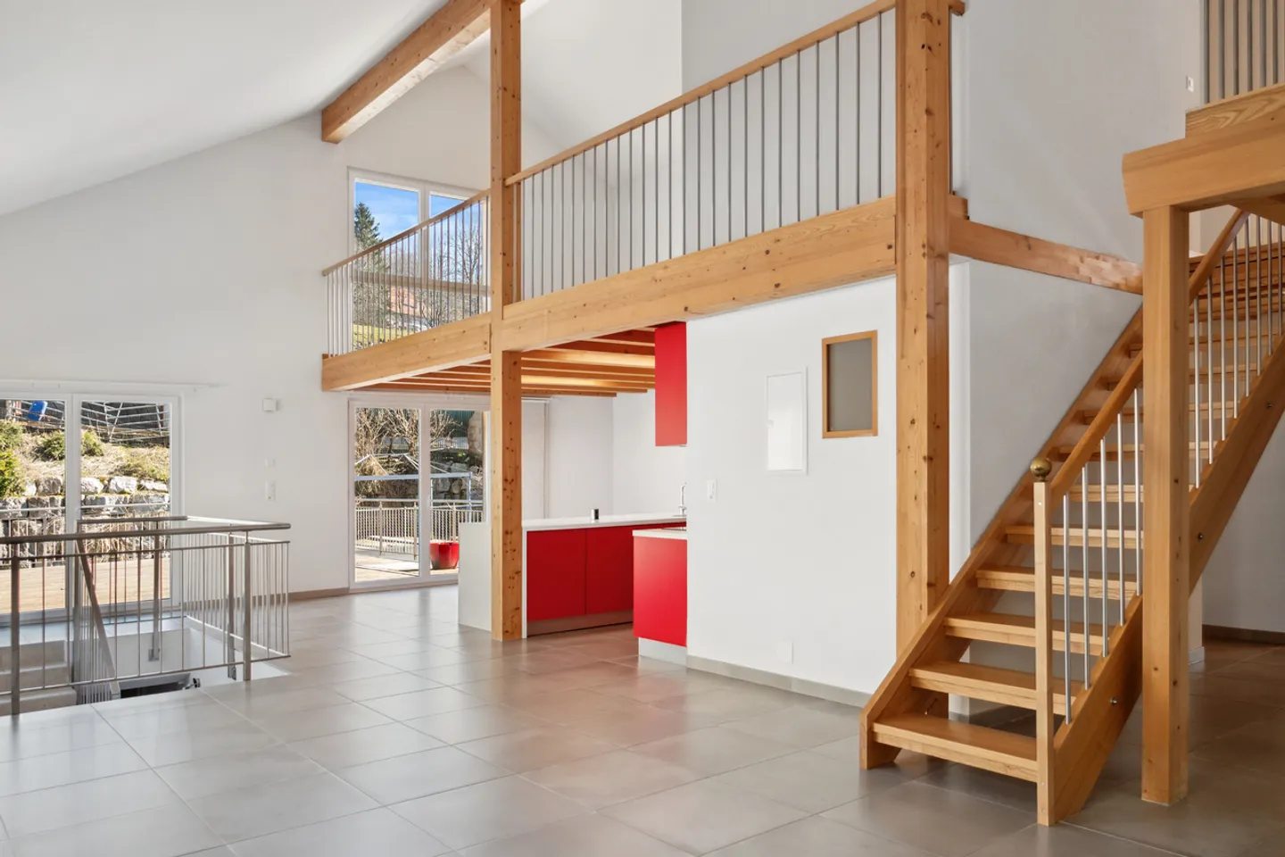 Confort en duplex et rendement au rez : maison à Ste-Croix - Photo 2 sur 13