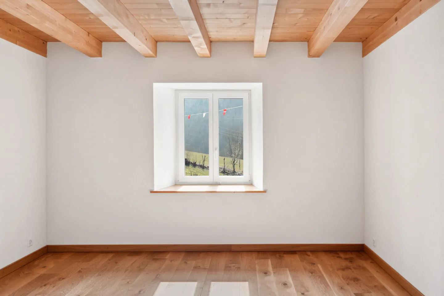 Confort en duplex et rendement au rez : maison à Ste-Croix - Photo 6 sur 13