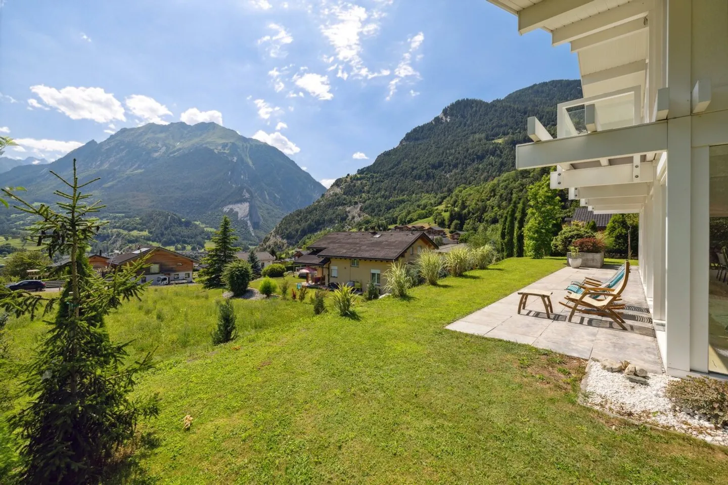 6.5-room villa with the possibility of an independent studio - Photo 5 of 12