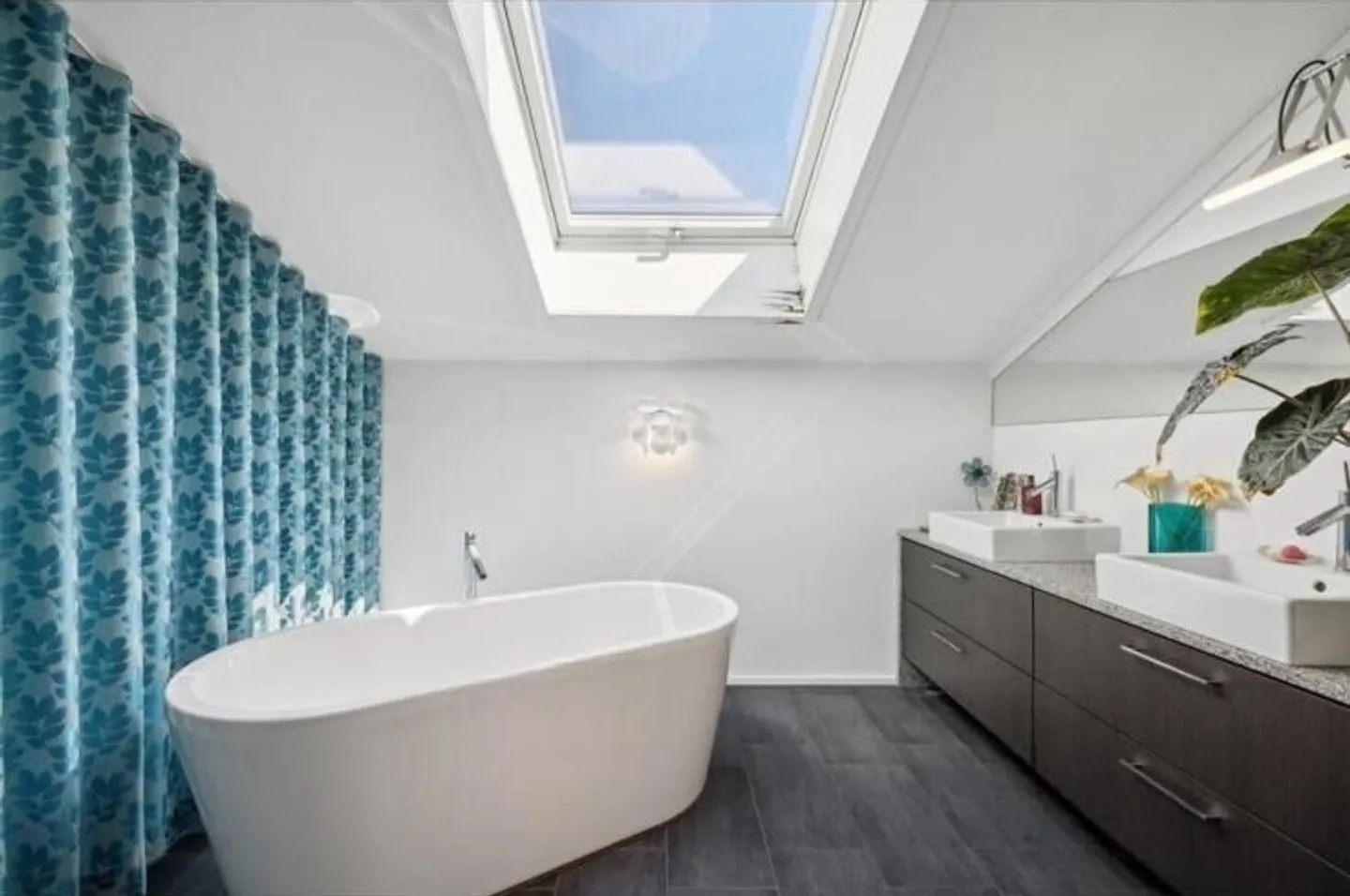 6.5-room villa with the possibility of an independent studio - Photo 9 of 12