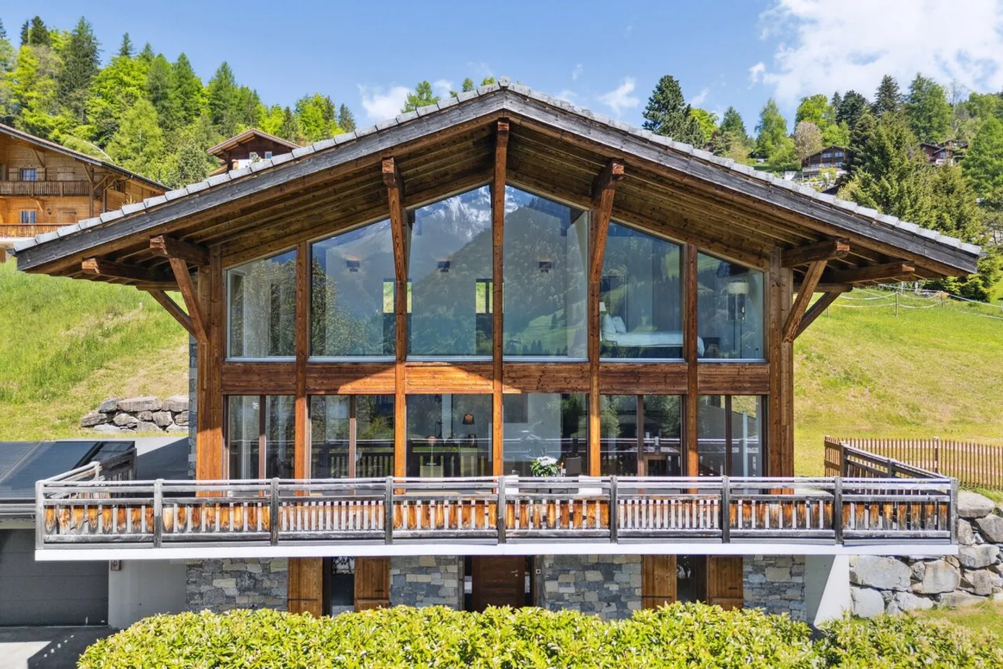 Il sogno esiste! Lussuoso chalet contemporaneo, vista panoramica! - Foto 2 di 13