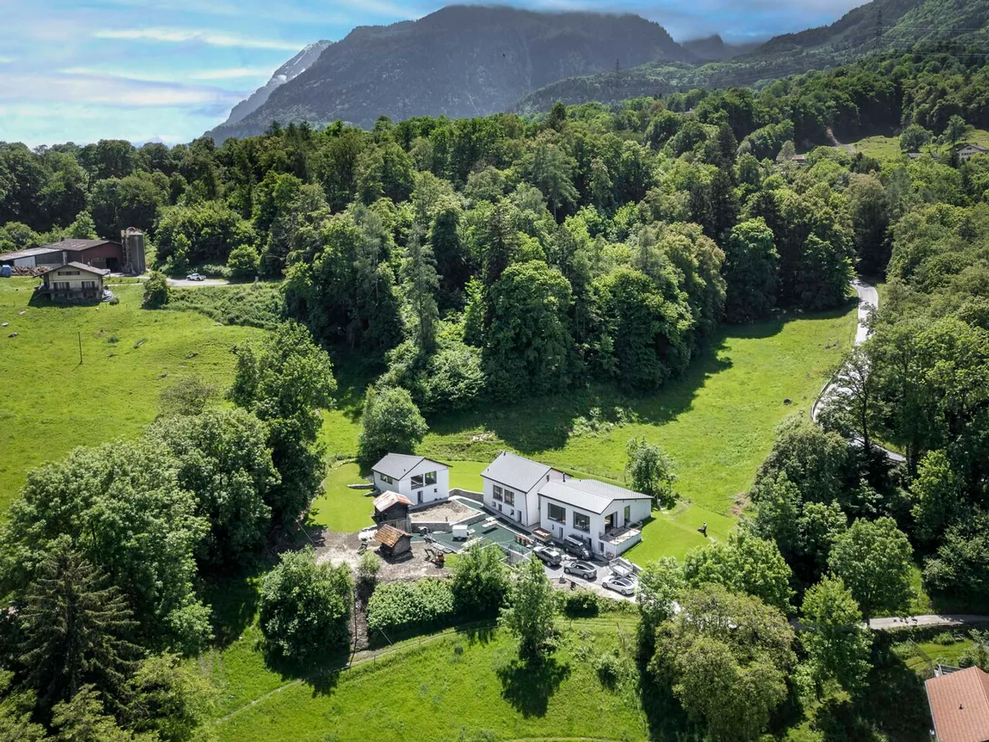 Magnifique domaine au coeur de la nature - Photo 2 sur 13