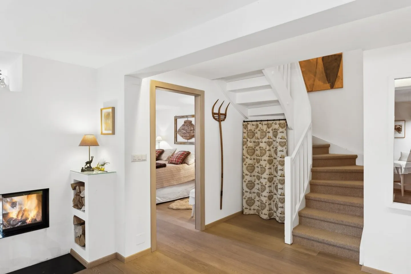 Bellissimo appartamento di 6 locali, 3 balconi a sud, bella vista, tranquillo, vicino alle piste - Foto 11 di 13