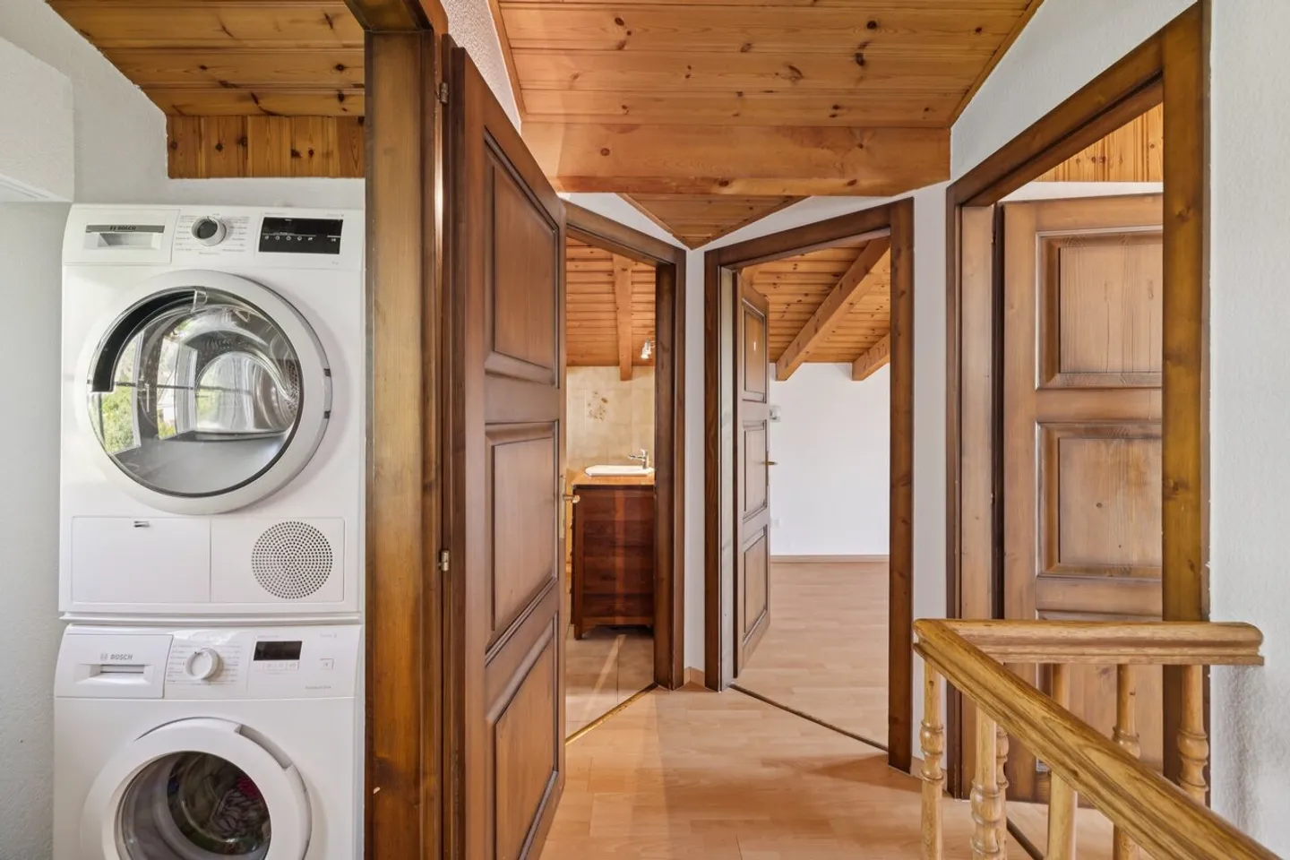 Maison confortable, avec terrasse et espaces extérieurs généreux - Photo 10 sur 12