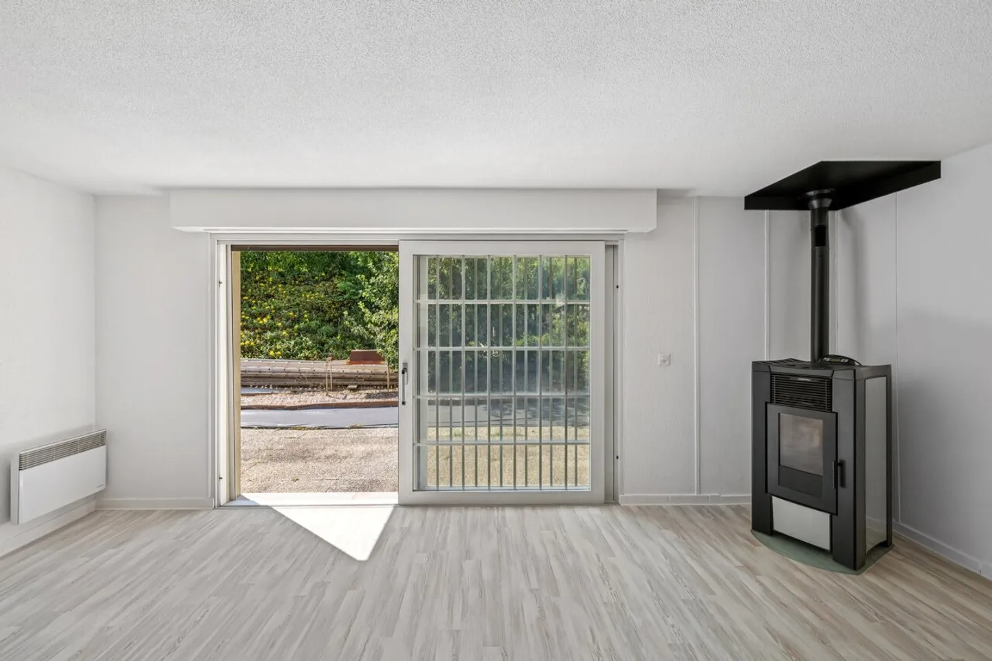 Maison confortable, avec terrasse et espaces extérieurs généreux - Photo 4 sur 12