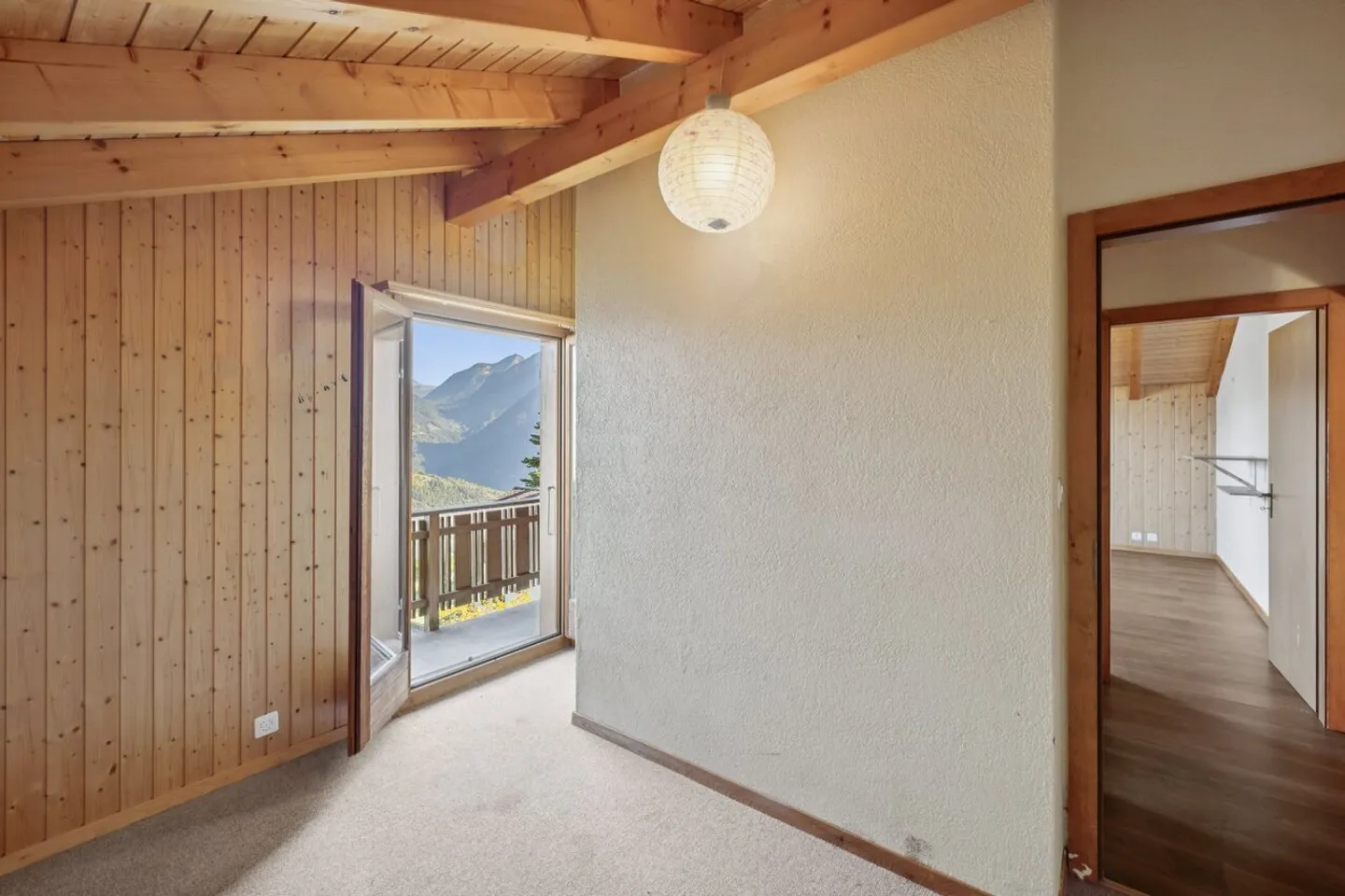 Chalet 5.5 stanze con una vista favolosa, in una residenza secondaria - Foto 12 di 13