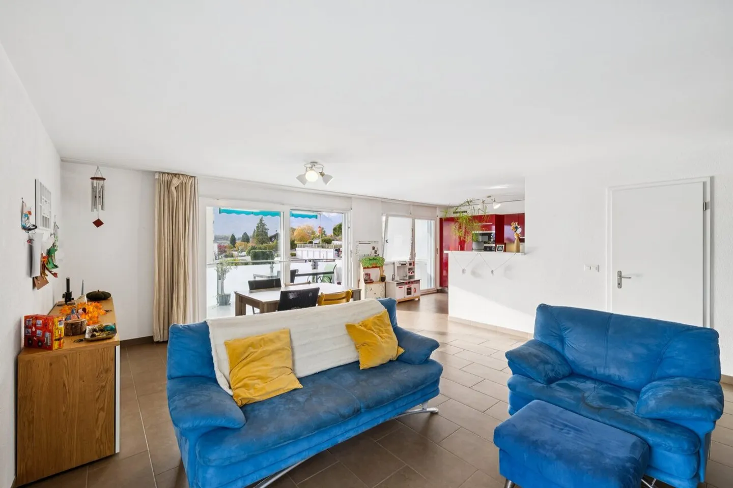 4,5 pièces spacieux et lumineux avec sur les Dents-du-Midi - Photo 2 of 13